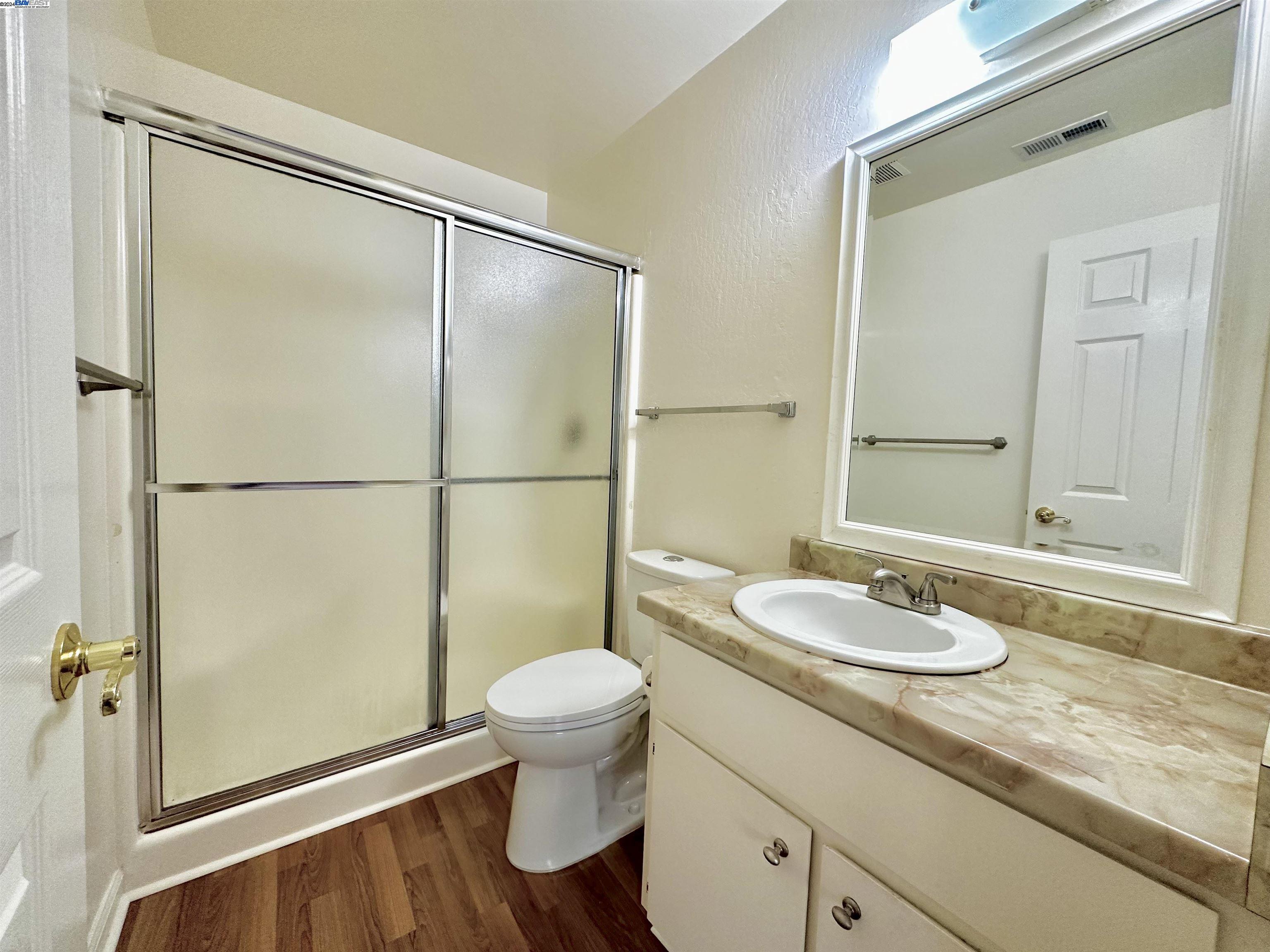 Detail Gallery Image 26 of 33 For 30 Campo Verde Cir, San Pablo,  CA 94806 - 2 Beds | 2/1 Baths