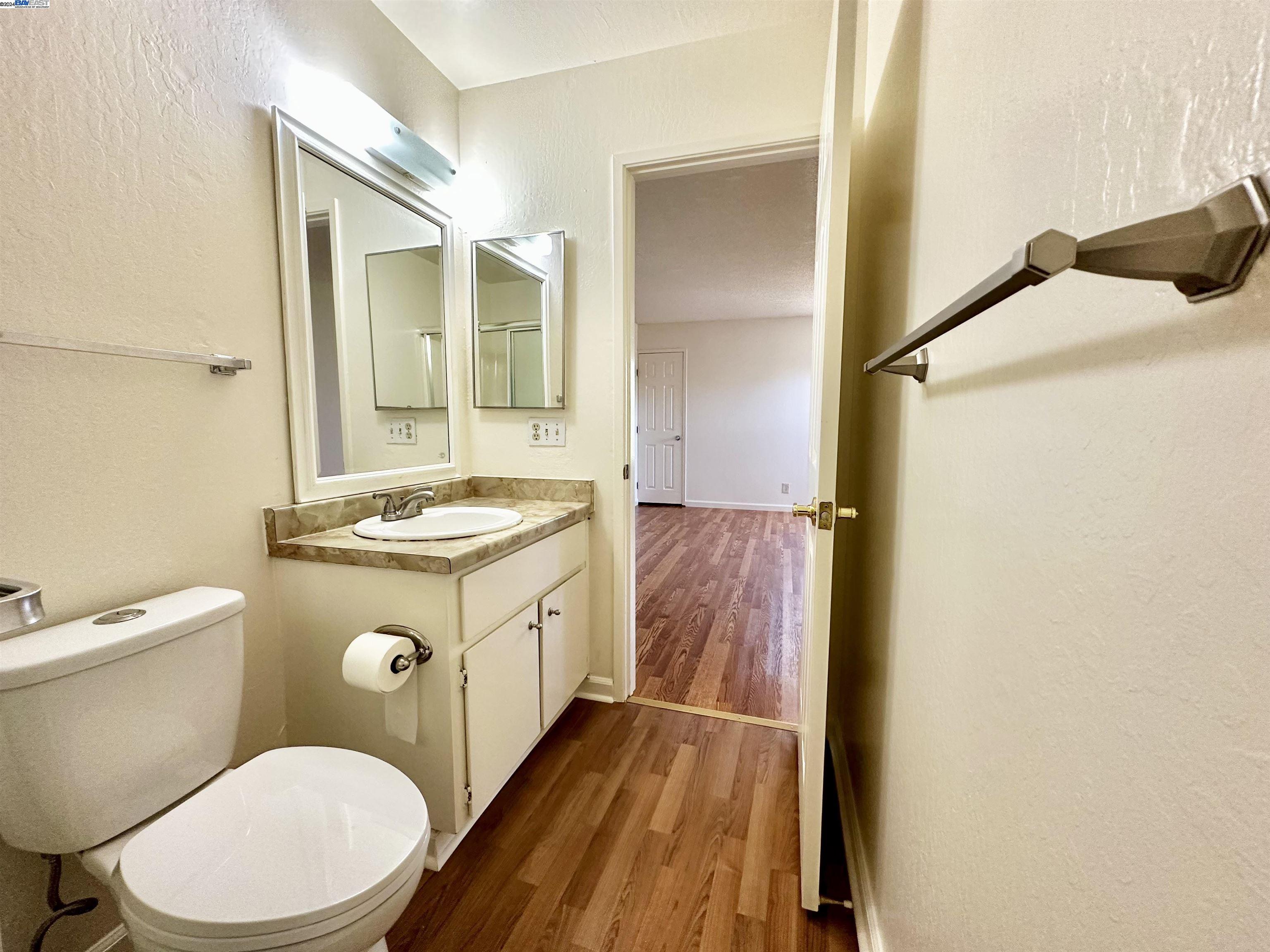 Detail Gallery Image 27 of 33 For 30 Campo Verde Cir, San Pablo,  CA 94806 - 2 Beds | 2/1 Baths