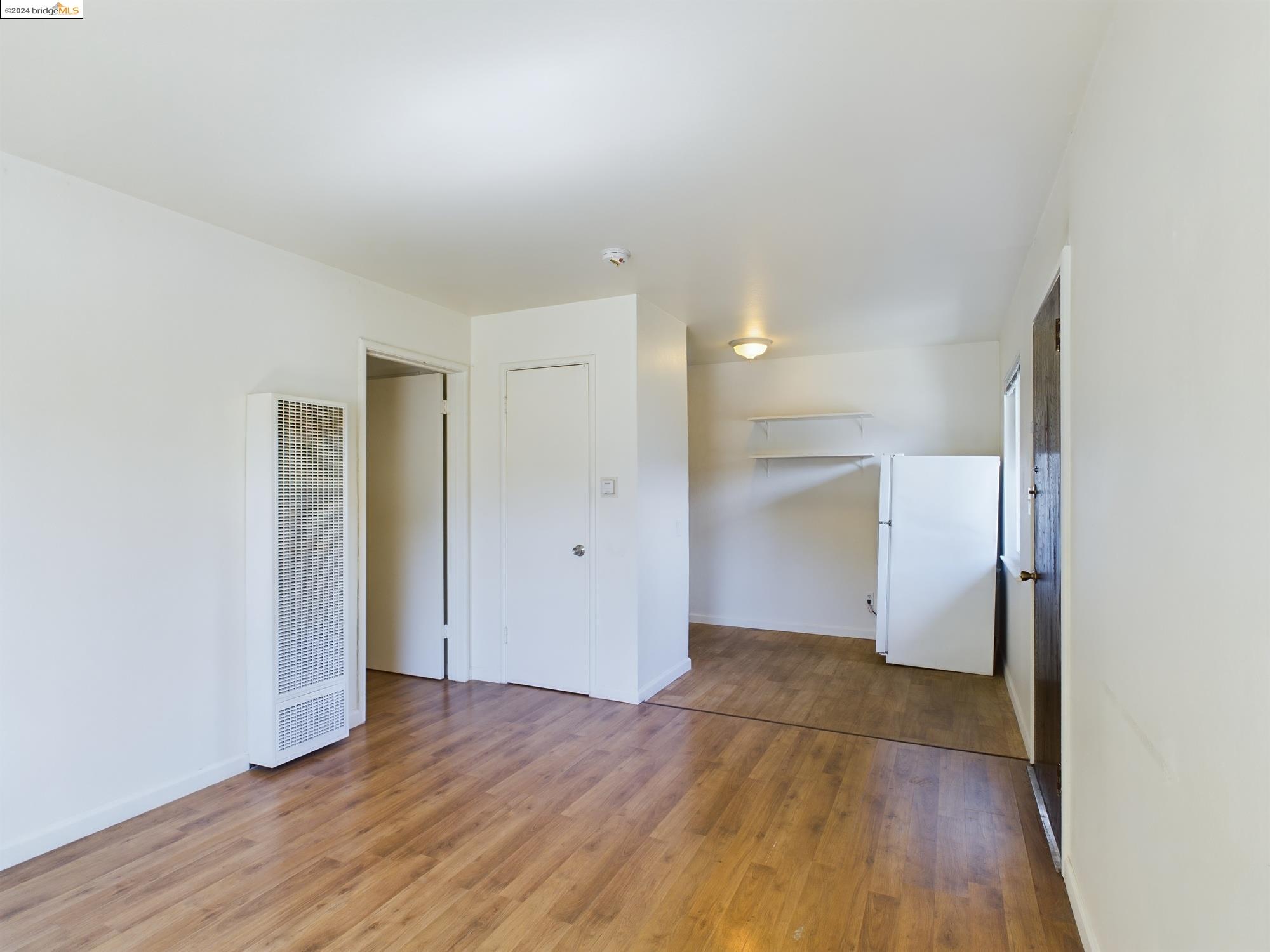 Detail Gallery Image 13 of 16 For 3801 Opal Street, Oakland,  CA 94609 - 1 Beds | 1 Baths