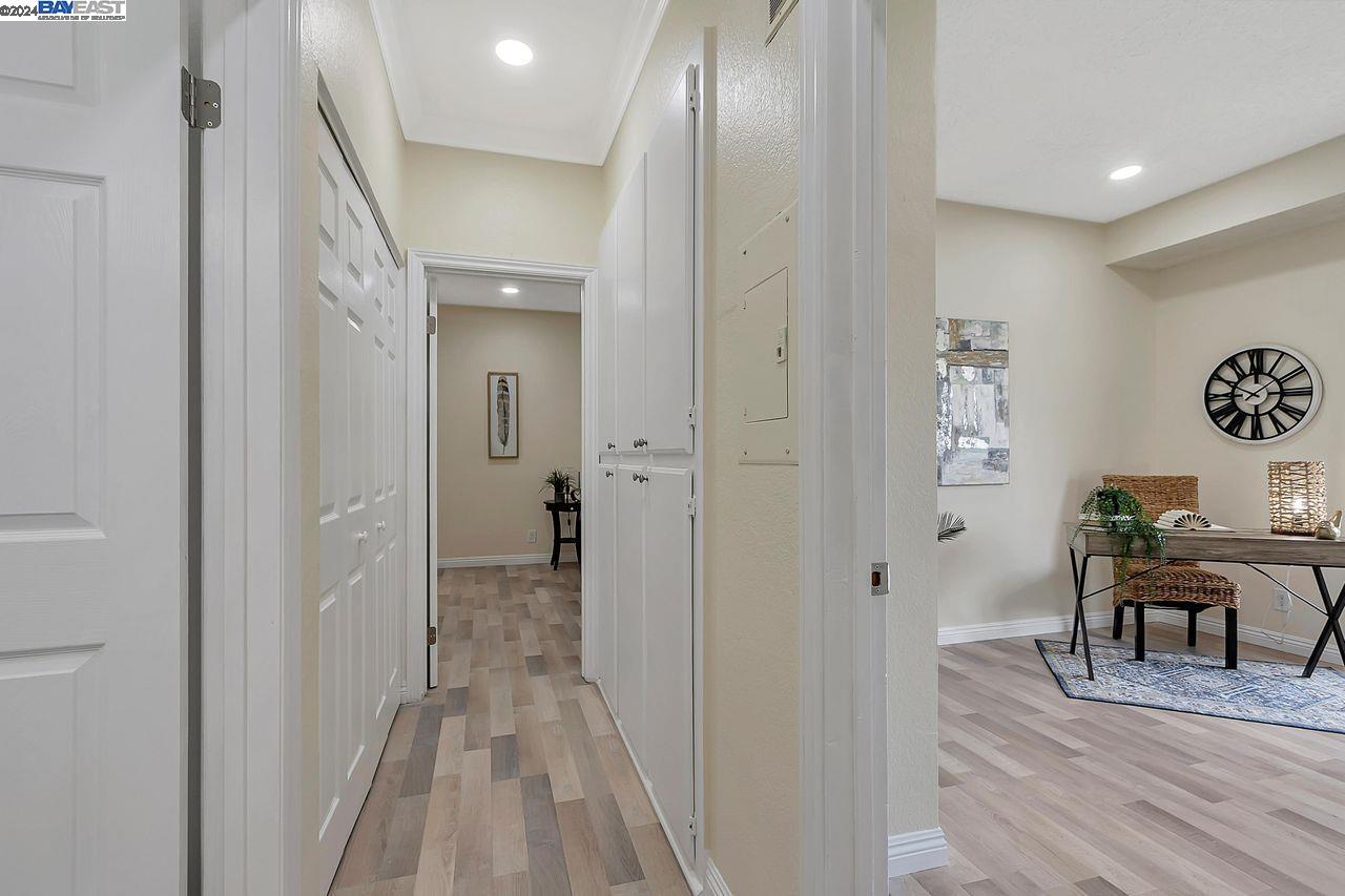 Detail Gallery Image 15 of 35 For 3454 Bridgewood Ter #213,  Fremont,  CA 94536 - 2 Beds | 2 Baths