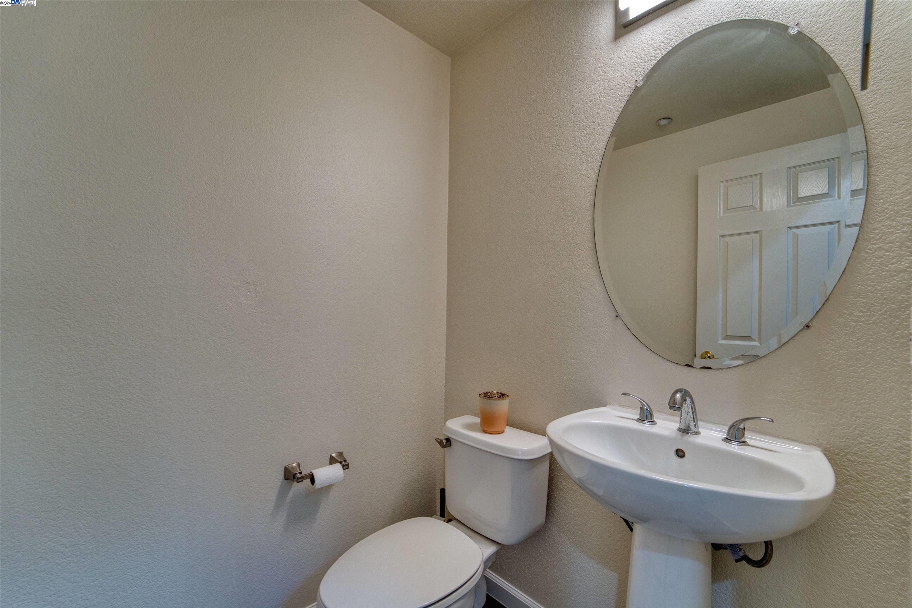 Detail Gallery Image 28 of 41 For 35481 Monterra Cir, Union City,  CA 94587 - 2 Beds | 2/1 Baths