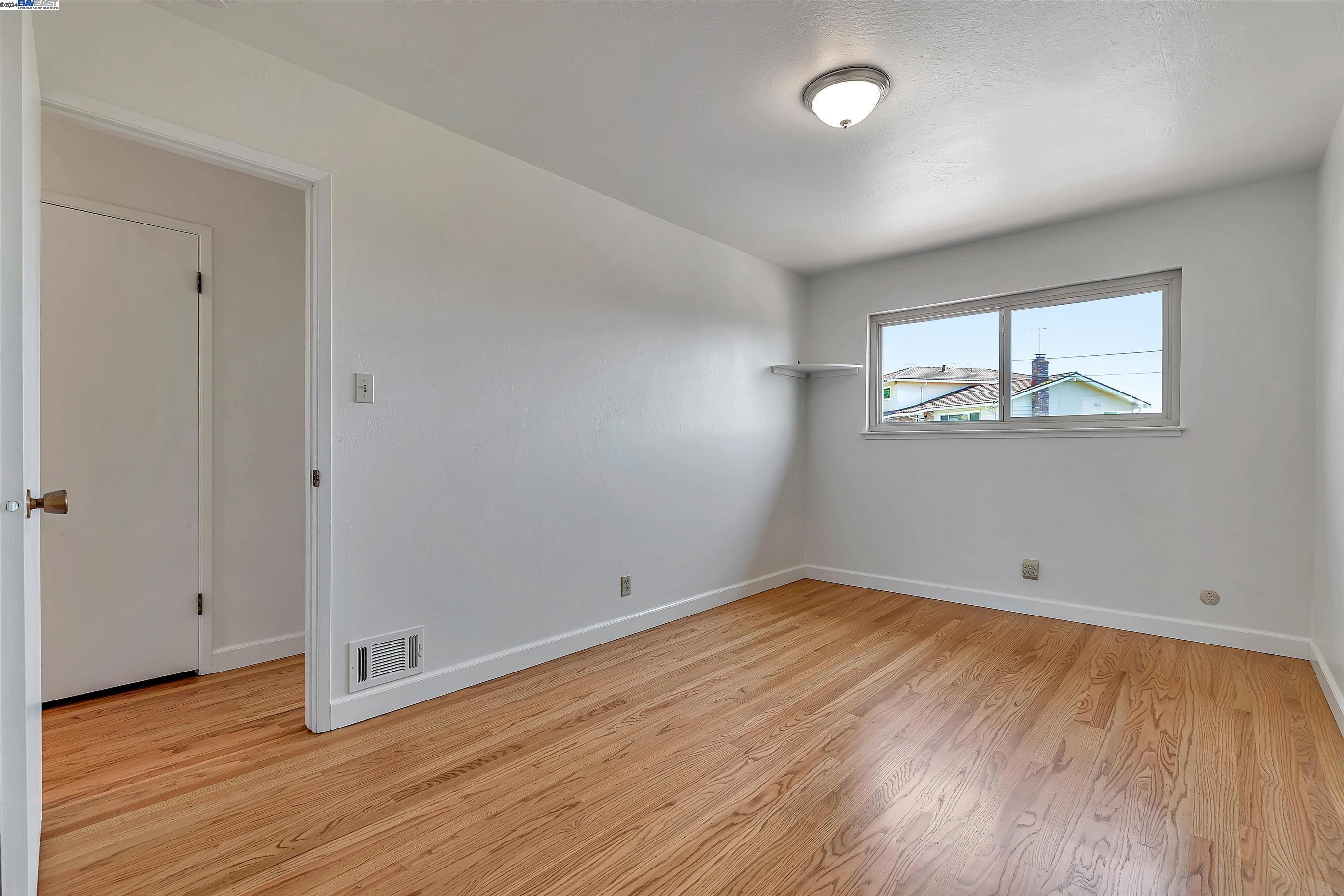Detail Gallery Image 29 of 58 For 16226 San Remo Dr, San Leandro,  CA 94578 - 3 Beds | 2/1 Baths