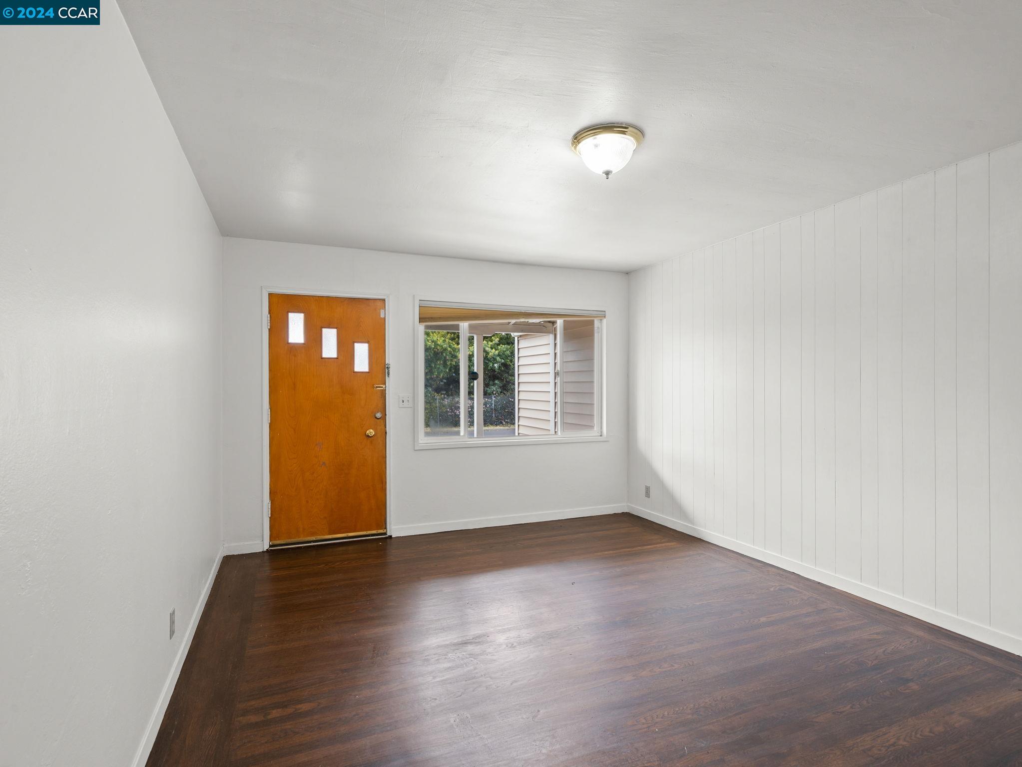 Detail Gallery Image 4 of 36 For 788 Amador St, Richmond,  CA 94805 - 3 Beds | 1/1 Baths