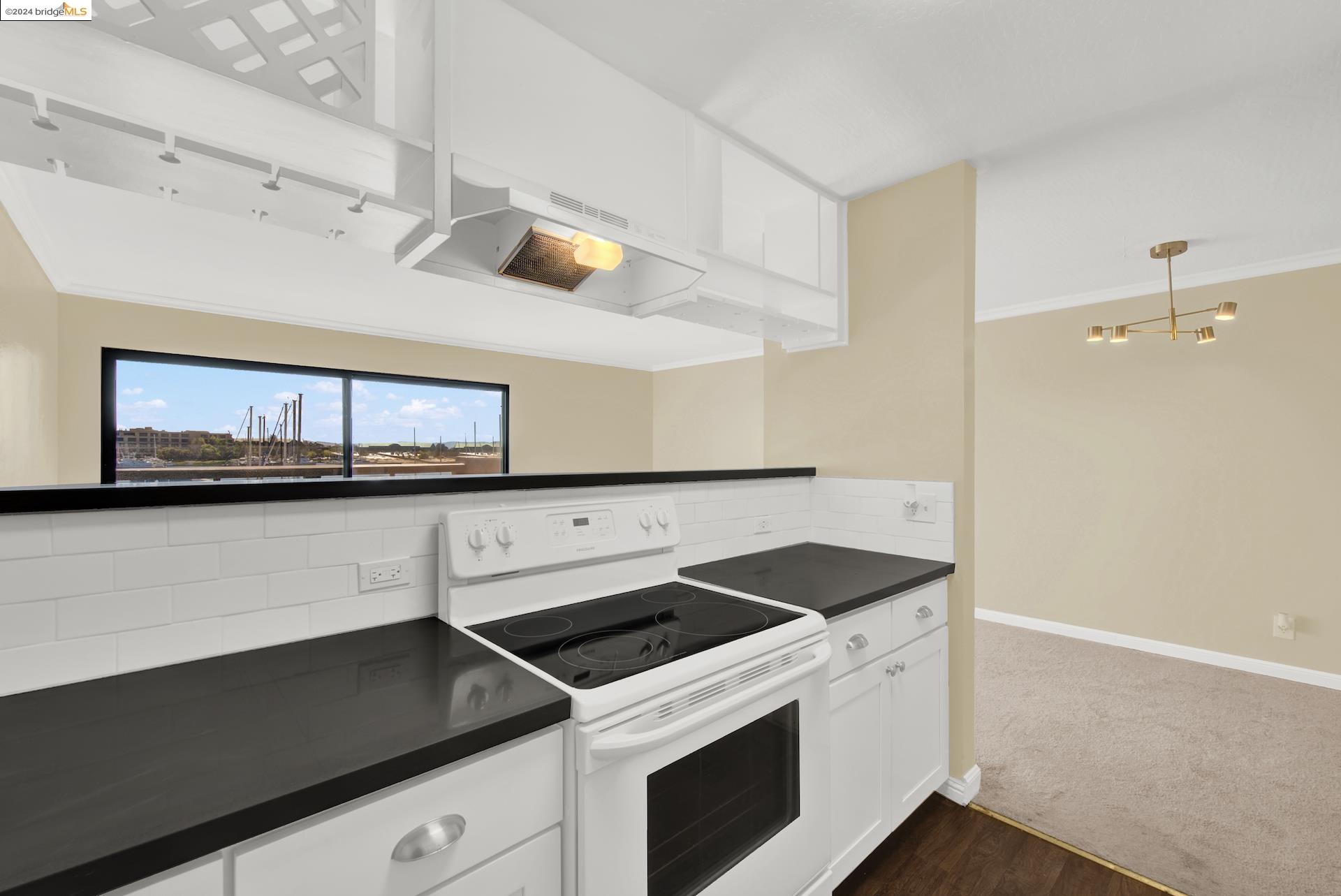 Detail Gallery Image 22 of 53 For 1 Embarcadero W #252,  Oakland,  CA 94607 - 1 Beds | 1 Baths