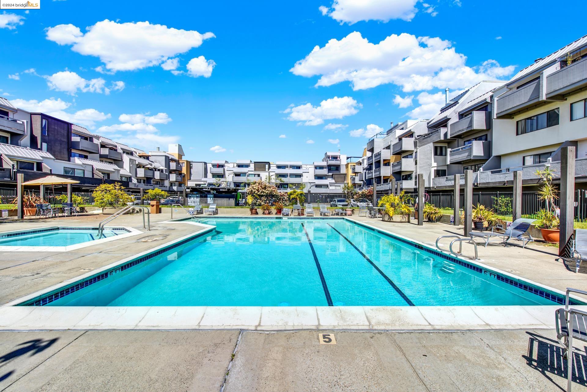 Detail Gallery Image 37 of 53 For 1 Embarcadero W #252,  Oakland,  CA 94607 - 1 Beds | 1 Baths