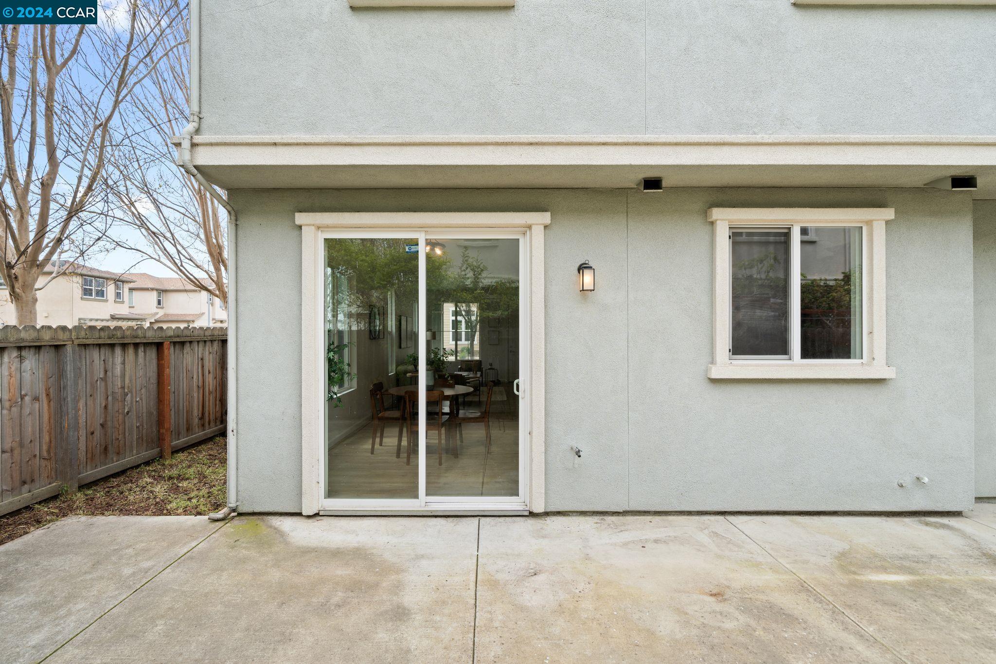 Detail Gallery Image 35 of 39 For 9444 Armstrong Dr, Oakland,  CA 94603 - 4 Beds | 2/1 Baths