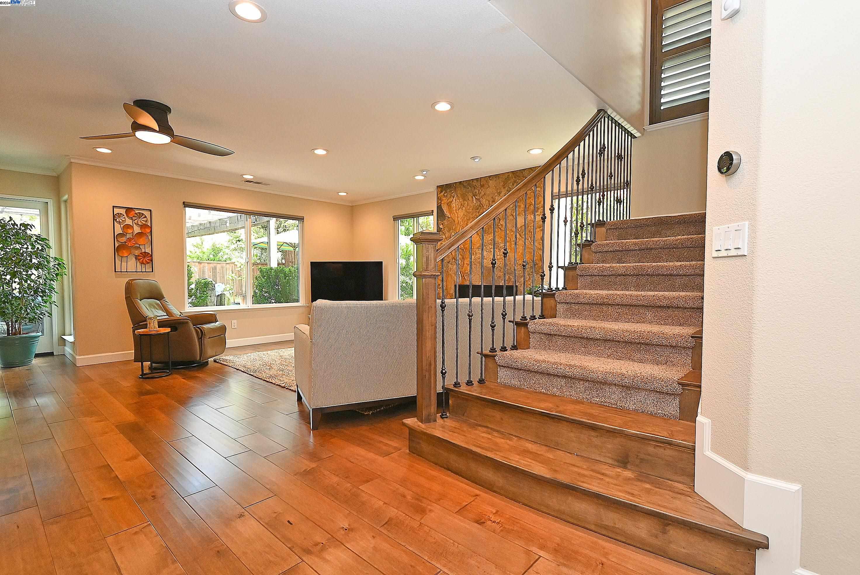 Detail Gallery Image 15 of 37 For 1811 Sinclair Dr, Pleasanton,  CA 94588 - 3 Beds | 2/1 Baths
