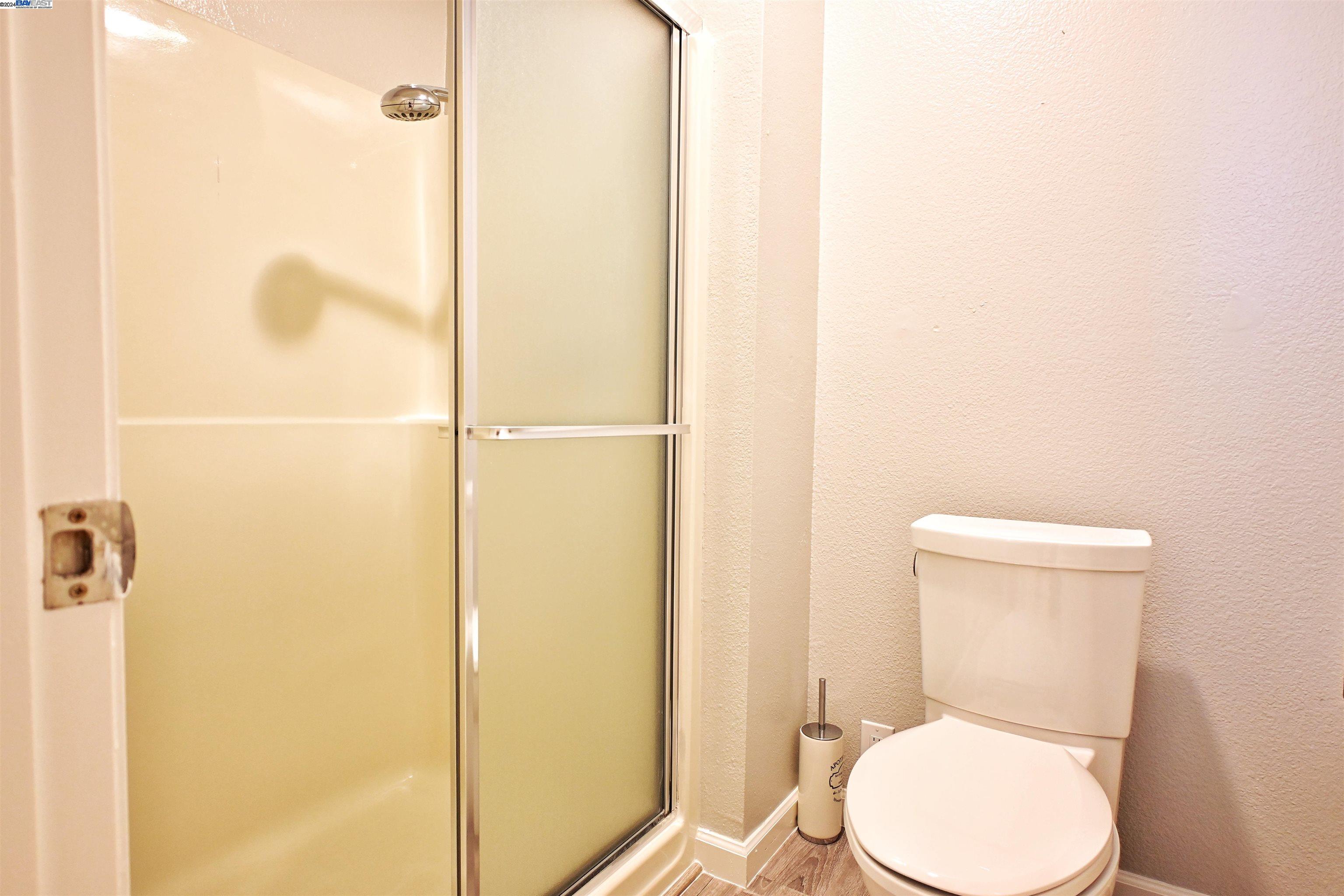 Detail Gallery Image 14 of 24 For 699 Dartmore Ln #372,  Hayward,  CA 94544 - 2 Beds | 2 Baths