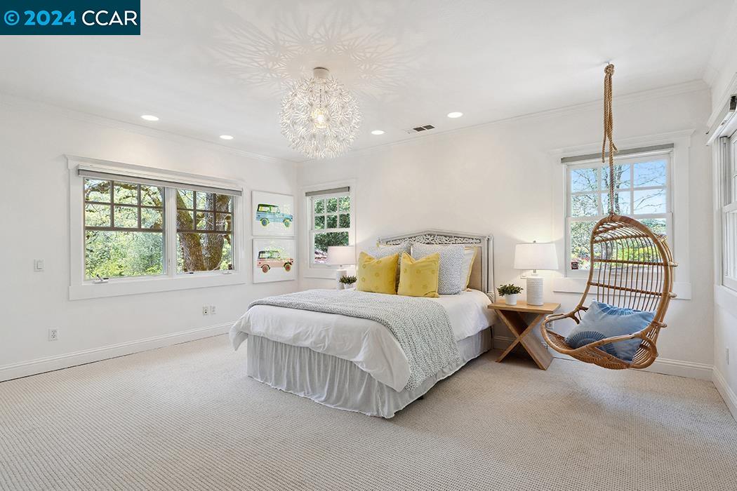 Detail Gallery Image 31 of 48 For 29 Brookside Rd, Orinda,  CA 94563 - 5 Beds | 4 Baths