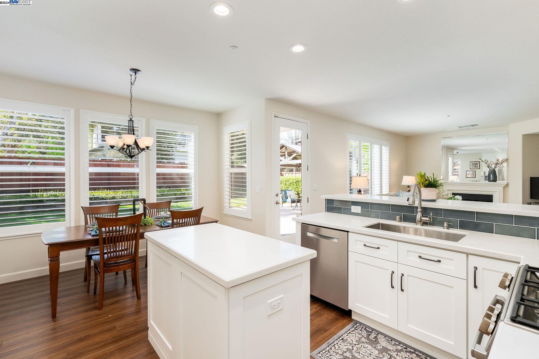 Detail Gallery Image 23 of 50 For 5889 Woodrose Way, Livermore,  CA 94551 - 4 Beds | 2/1 Baths