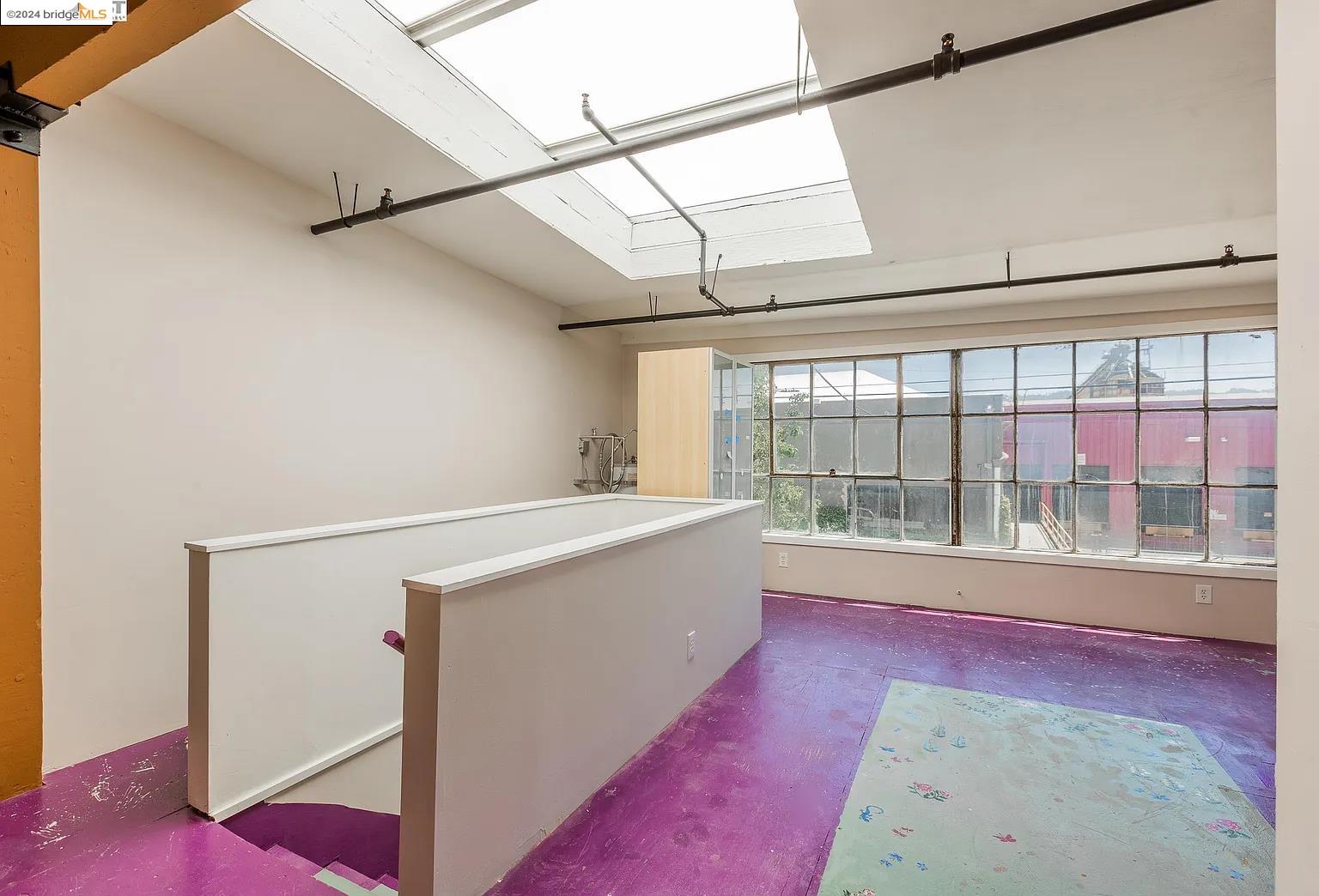 Detail Gallery Image 3 of 21 For 1312 4th St, Berkeley,  CA 94710 - 2 Beds | 1 Baths