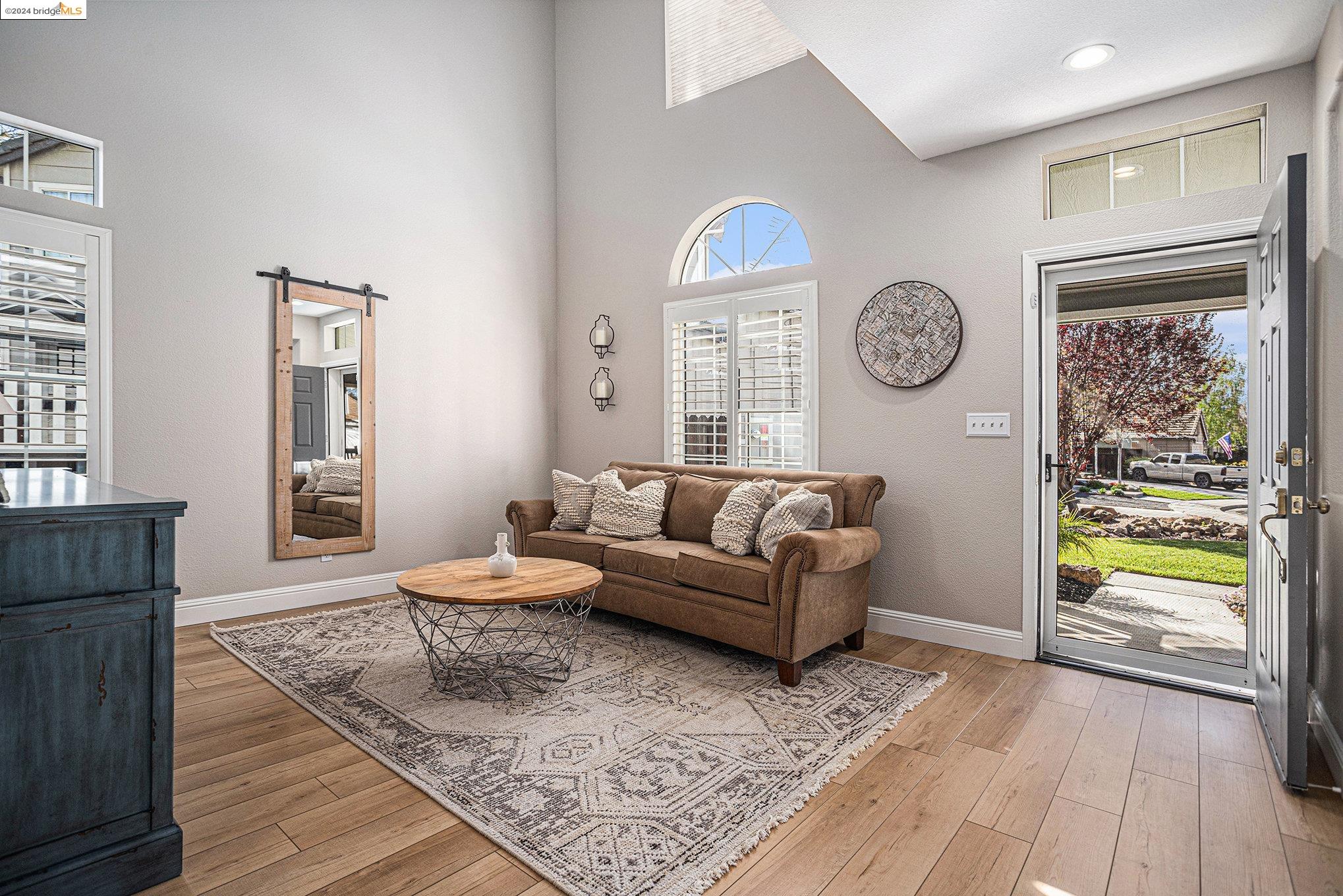 Detail Gallery Image 9 of 51 For 116 Danica Ct, Brentwood,  CA 94513 - 4 Beds | 2/1 Baths