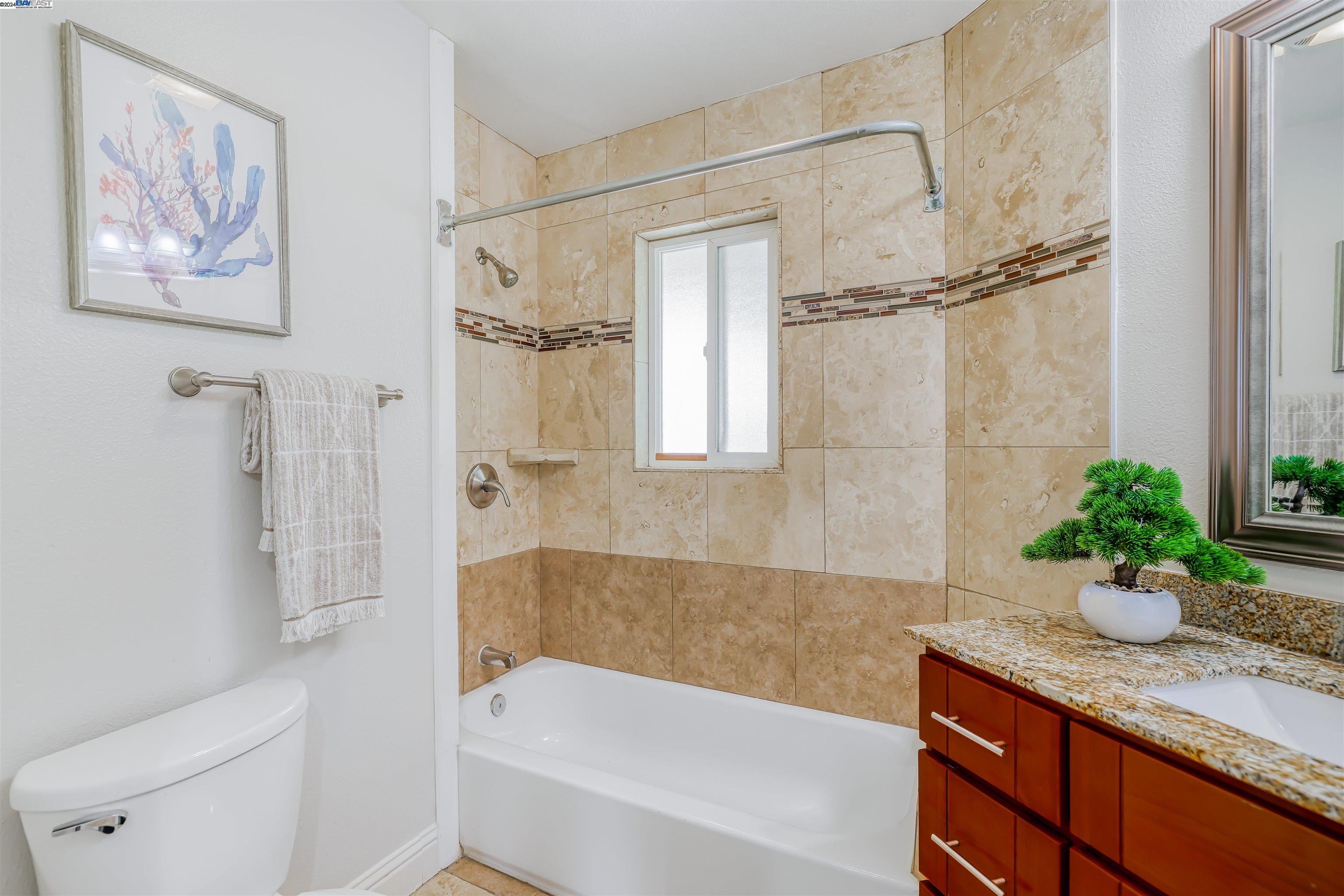 Detail Gallery Image 28 of 54 For 4 Stillwell Cir, Antioch,  CA 94509 - 4 Beds | 2/1 Baths