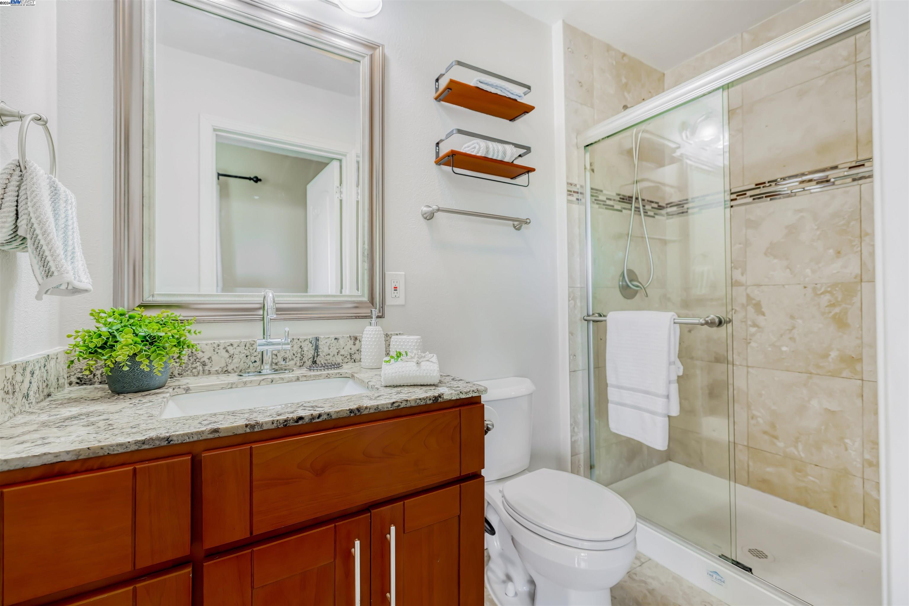 Detail Gallery Image 32 of 54 For 4 Stillwell Cir, Antioch,  CA 94509 - 4 Beds | 2/1 Baths