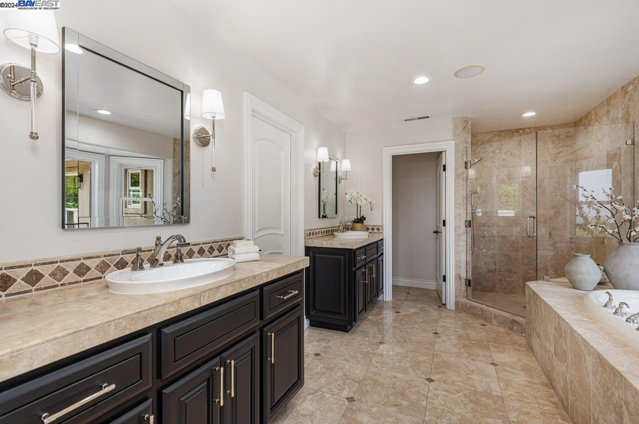 Detail Gallery Image 33 of 60 For 34 Golf Rd, Pleasanton,  CA 94566 - 4 Beds | 4/2 Baths