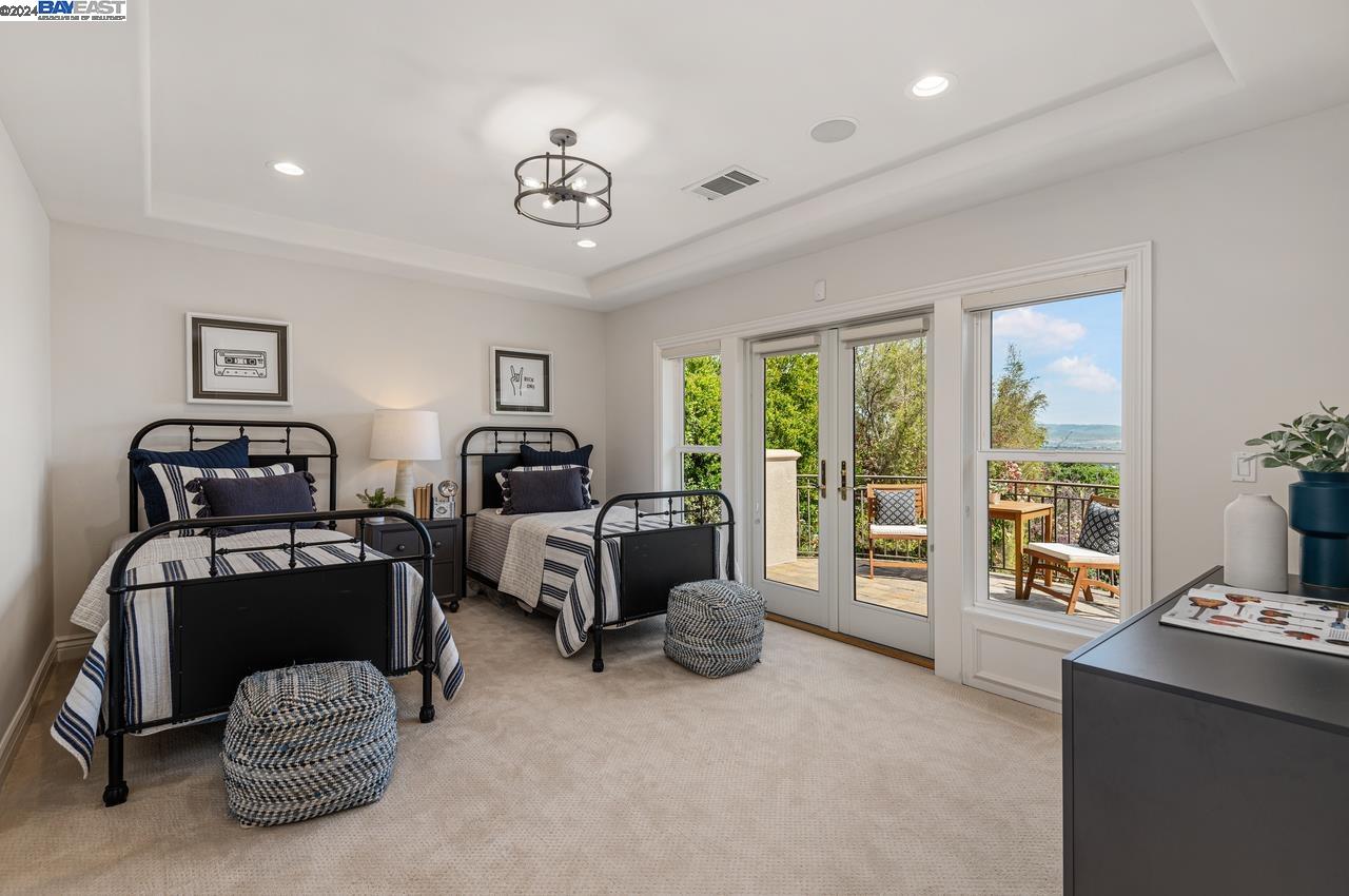Detail Gallery Image 36 of 60 For 34 Golf Rd, Pleasanton,  CA 94566 - 4 Beds | 4/2 Baths