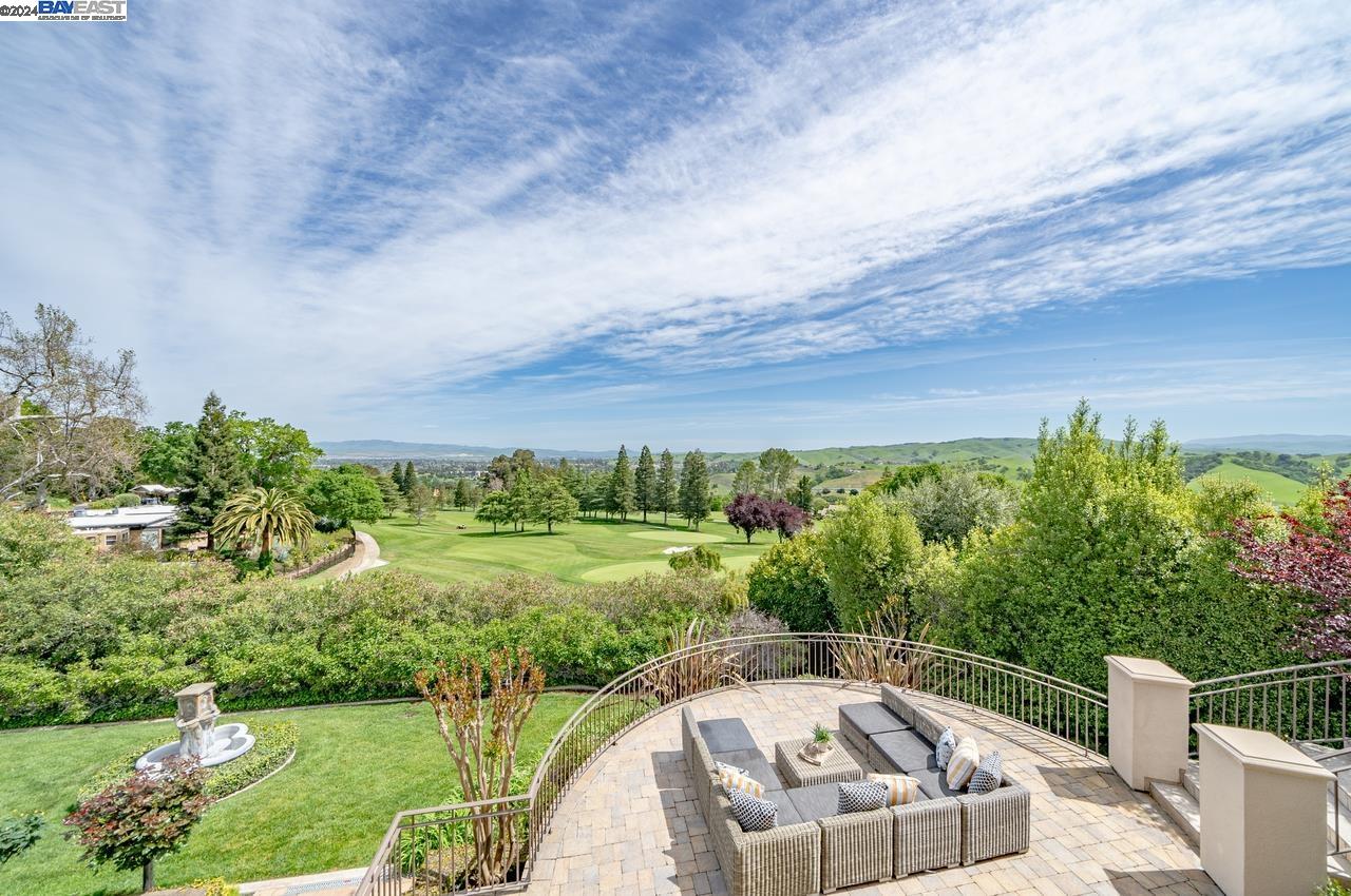 Detail Gallery Image 51 of 60 For 34 Golf Rd, Pleasanton,  CA 94566 - 4 Beds | 4/2 Baths
