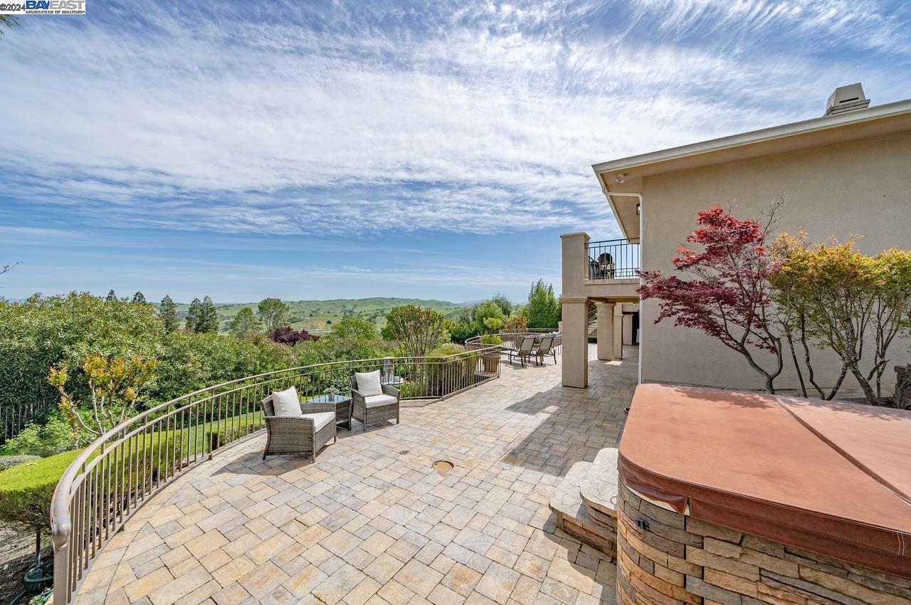 Detail Gallery Image 56 of 60 For 34 Golf Rd, Pleasanton,  CA 94566 - 4 Beds | 4/2 Baths