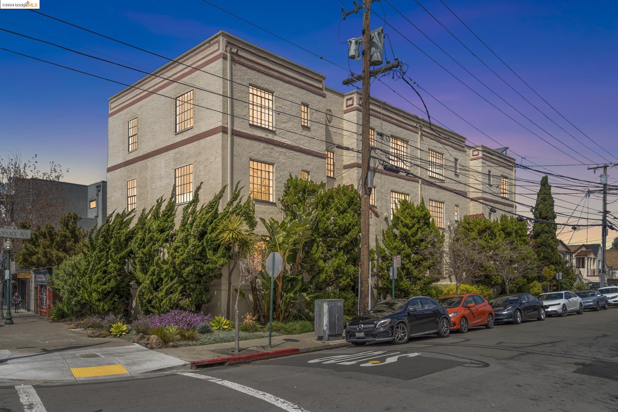 MLS: 41056416 Condo For Sale