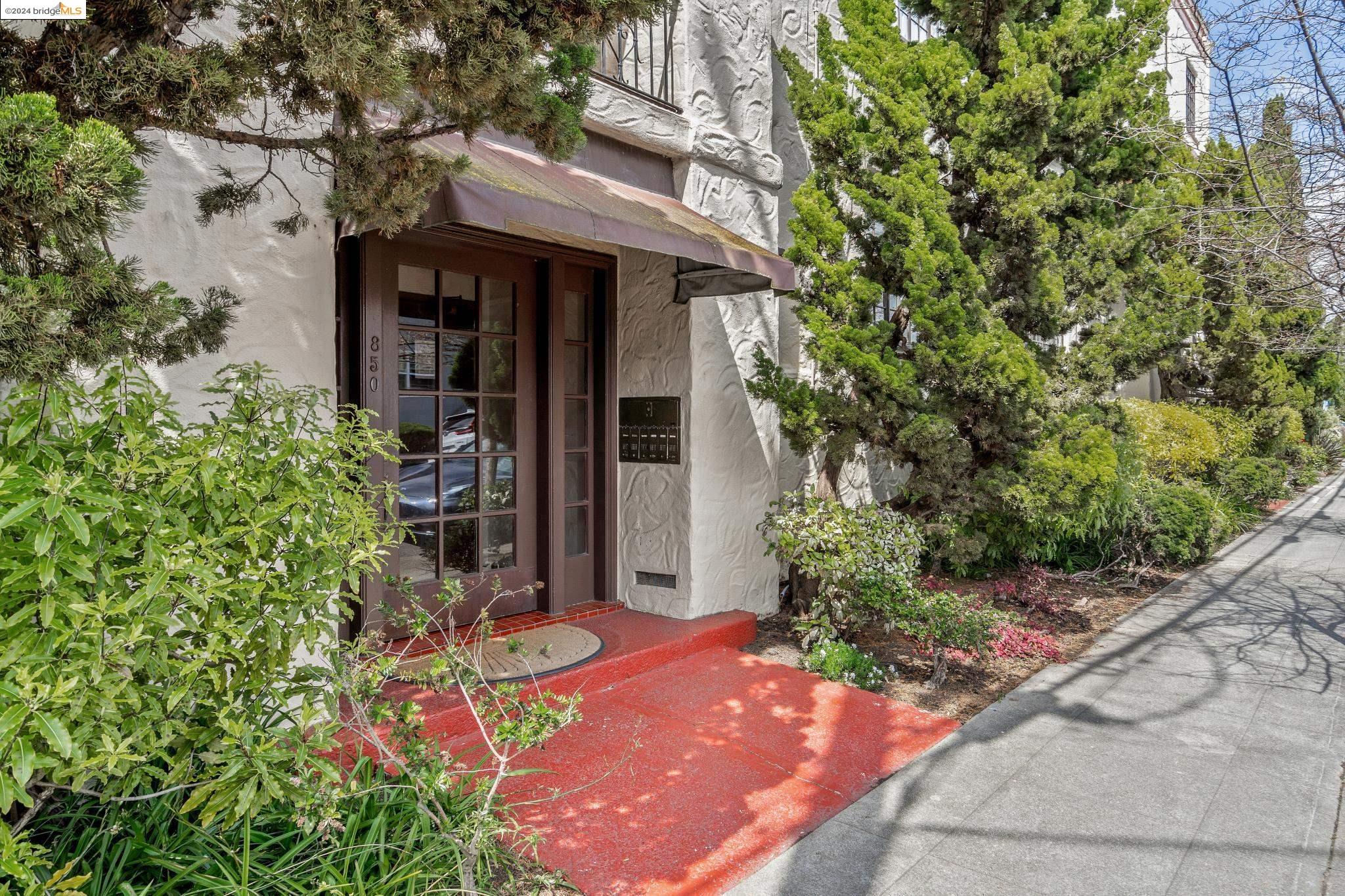 850 Stannage Ave, #5, Albany, CA 94706 Listing Photo  4