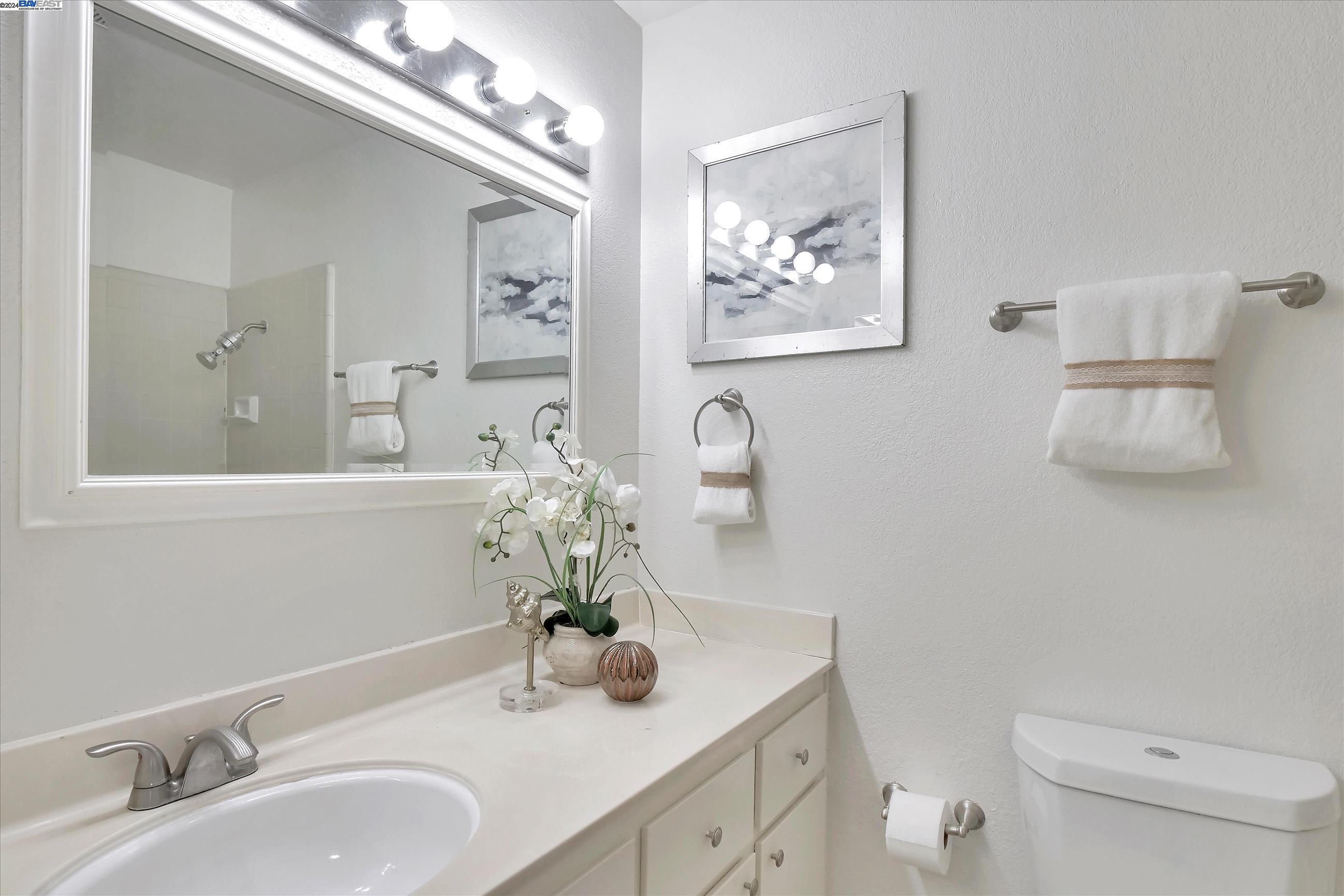 Detail Gallery Image 35 of 57 For 6516 Amador Valley Blvd, Dublin,  CA 94568 - 3 Beds | 2/1 Baths