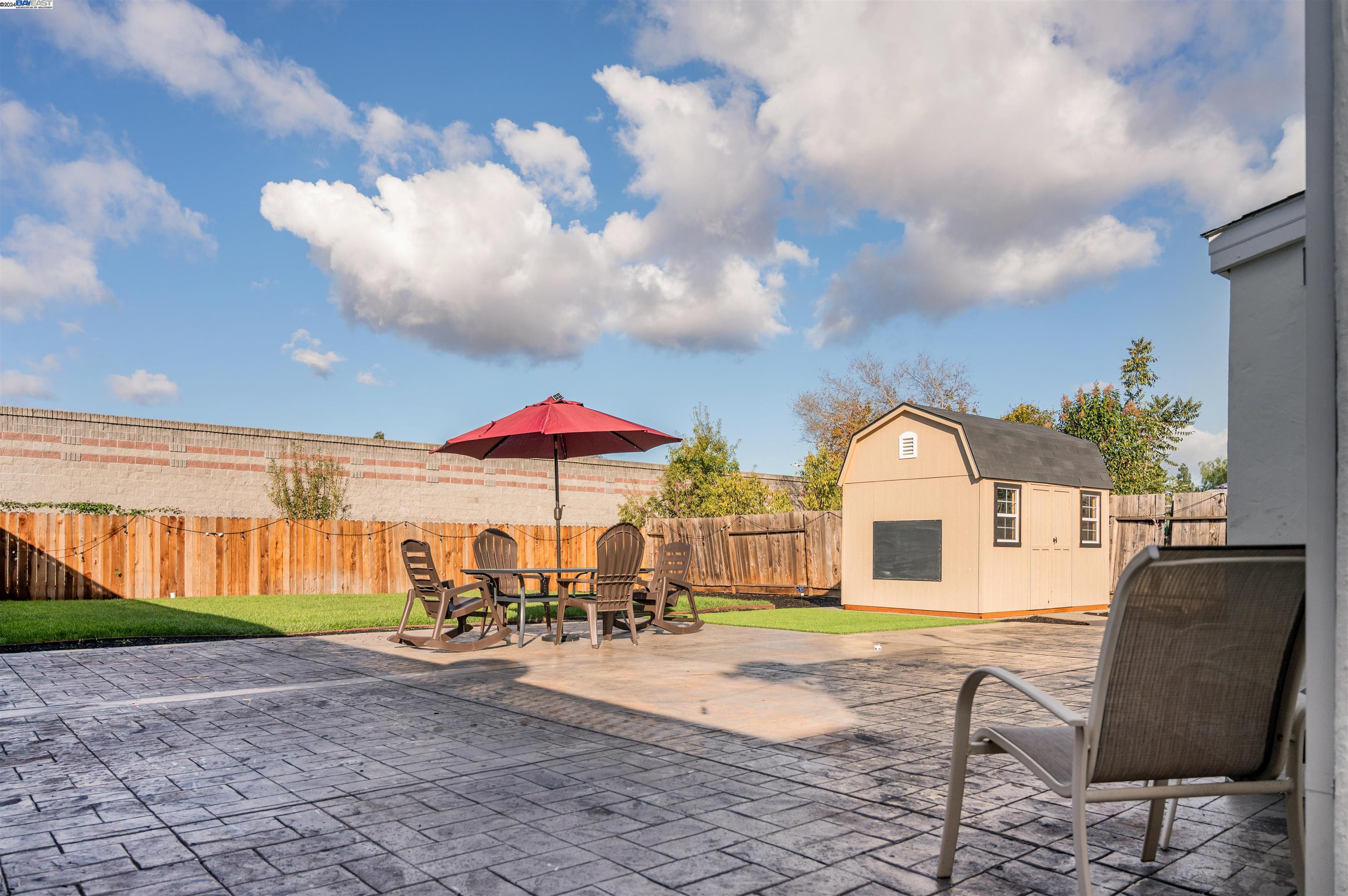Detail Gallery Image 13 of 45 For 2845 Ponderosa, Concord,  CA 94520 - 3 Beds | 2 Baths