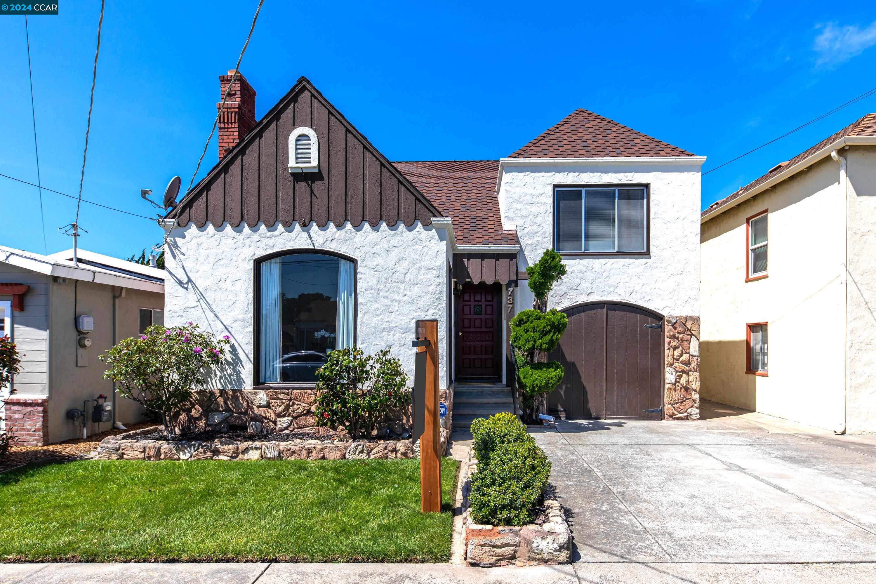 Detail Gallery Image 1 of 1 For 737 34th St, Richmond,  CA 94805 - 3 Beds | 2 Baths