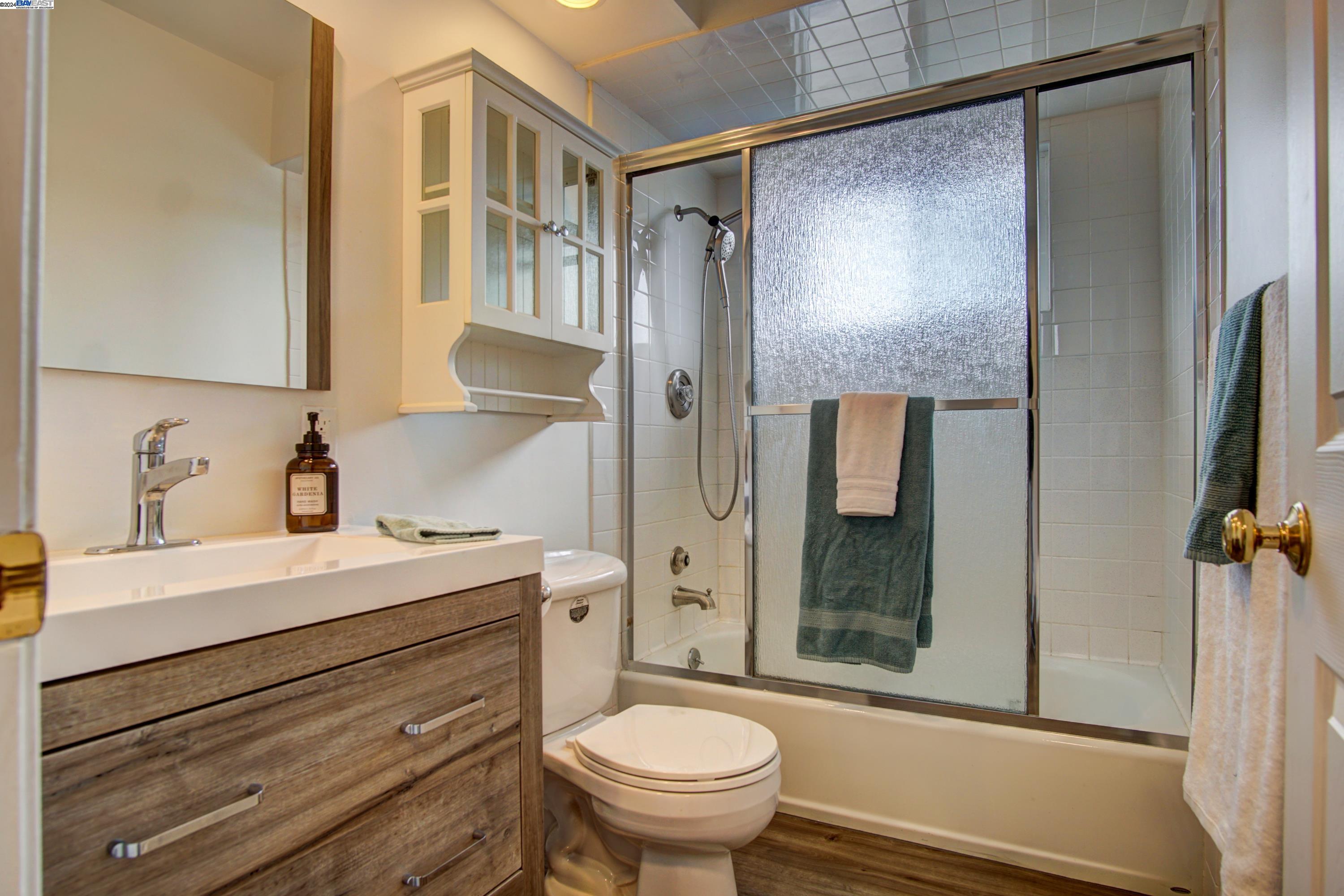 Detail Gallery Image 25 of 55 For 2079 Lockwood Drive, San Jose,  CA 95132 - 3 Beds | 2/1 Baths