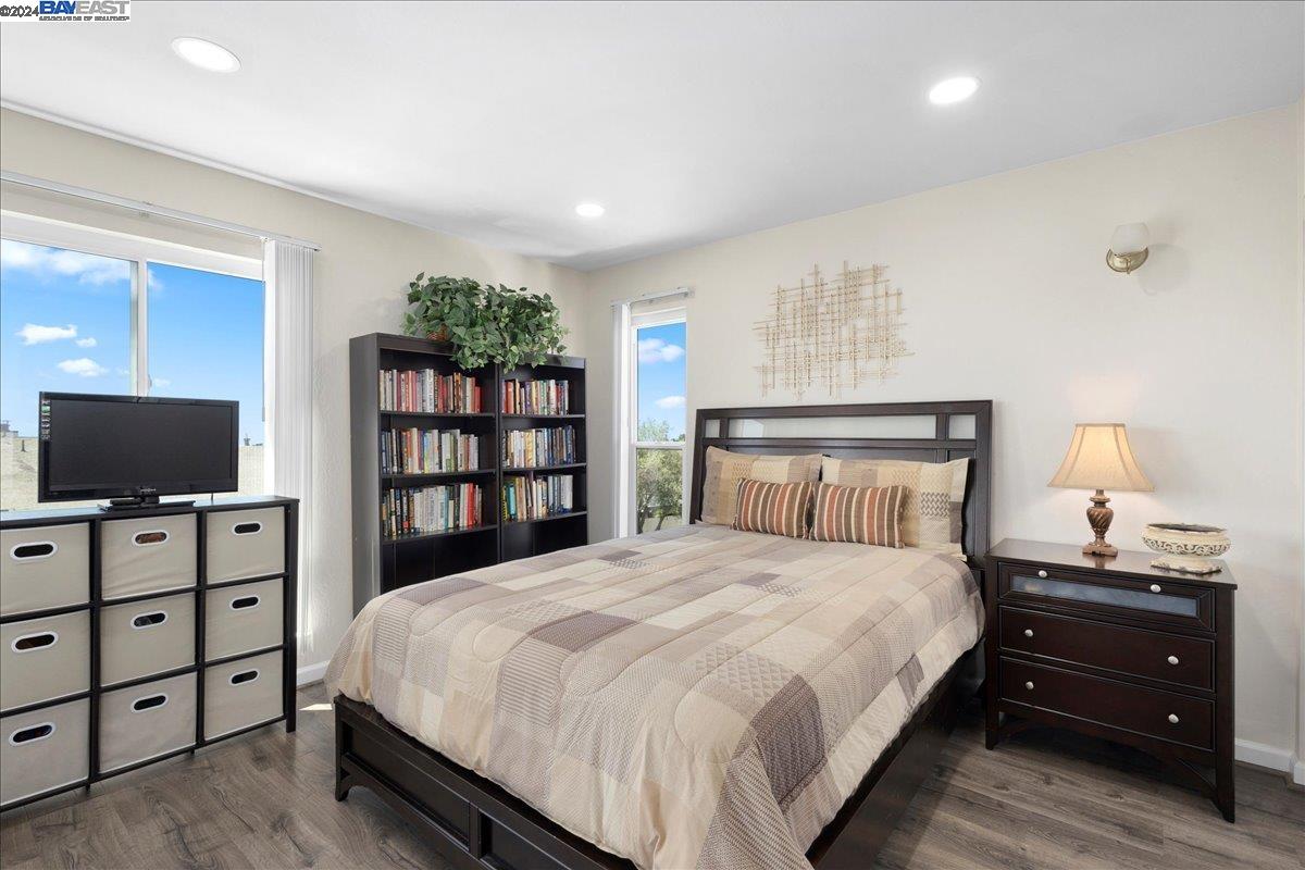 Detail Gallery Image 20 of 44 For 19100 Crest Ave #51,  Castro Valley,  CA 94546 - 2 Beds | 2 Baths