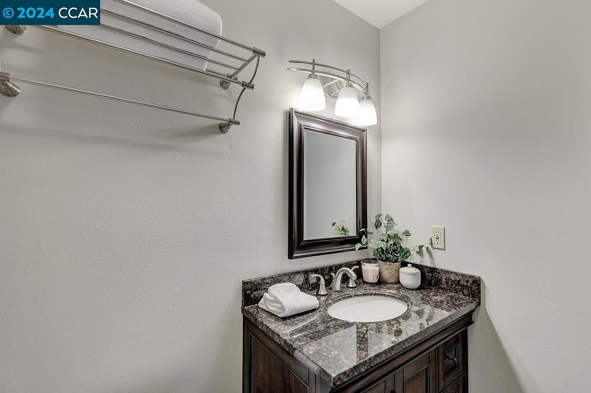 Detail Gallery Image 27 of 54 For 1441 Skycrest Drive #2,  Walnut Creek,  CA 94595 - 2 Beds | 2 Baths