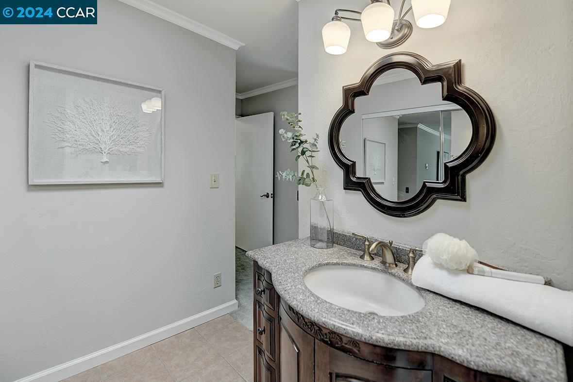 Detail Gallery Image 35 of 54 For 1441 Skycrest Drive #2,  Walnut Creek,  CA 94595 - 2 Beds | 2 Baths