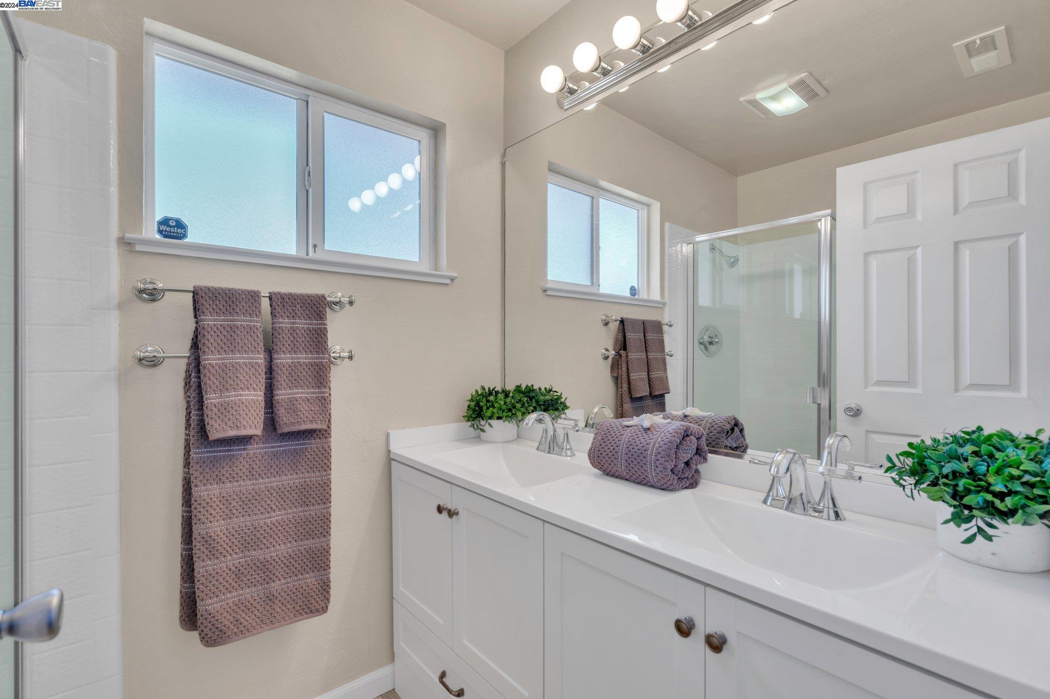Detail Gallery Image 29 of 37 For 4811 Coco Palm Dr, Fremont,  CA 94538 - 3 Beds | 2 Baths