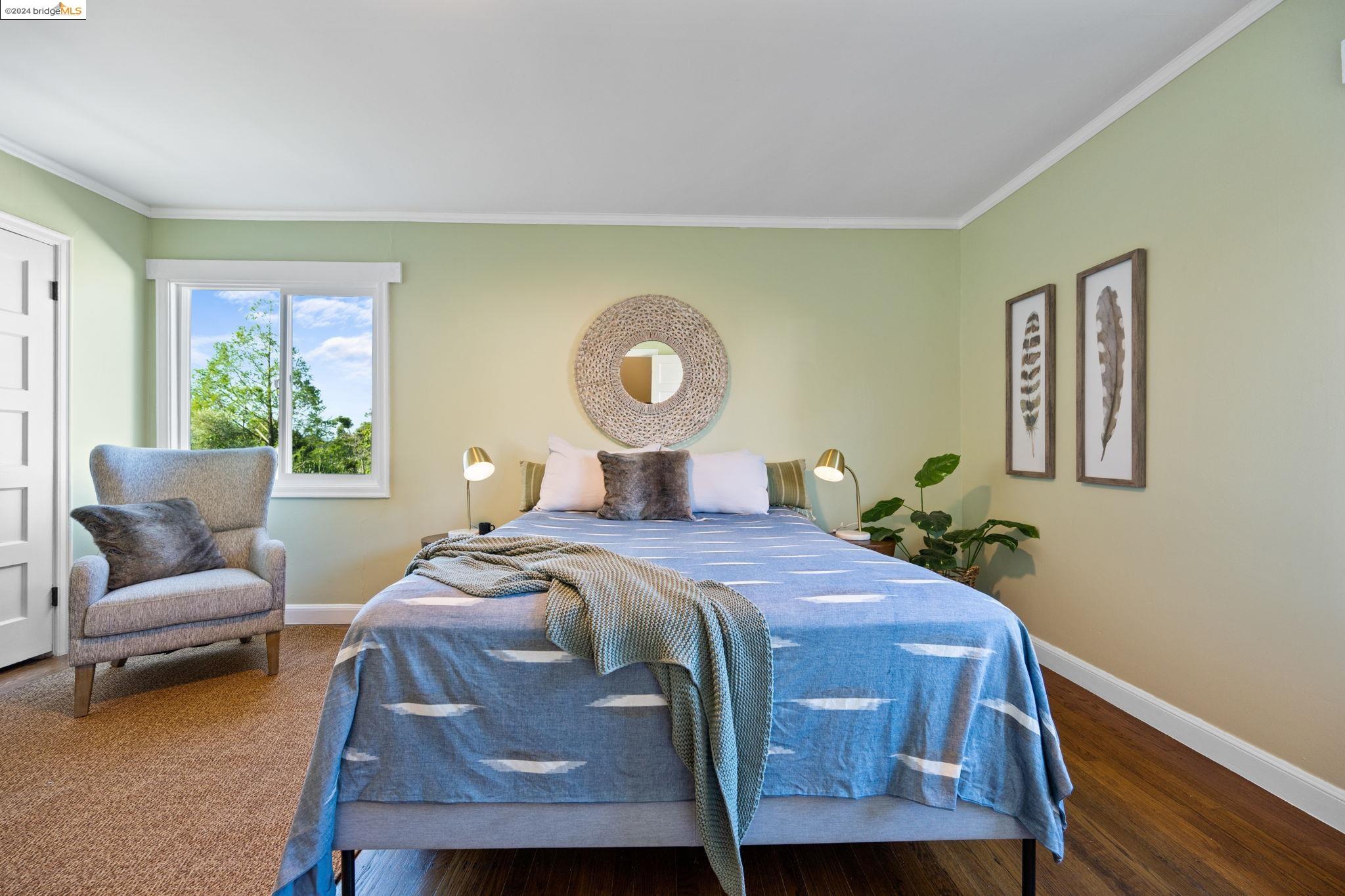 Detail Gallery Image 26 of 52 For 3516 Mirasol, Oakland,  CA 94605 - 3 Beds | 2 Baths
