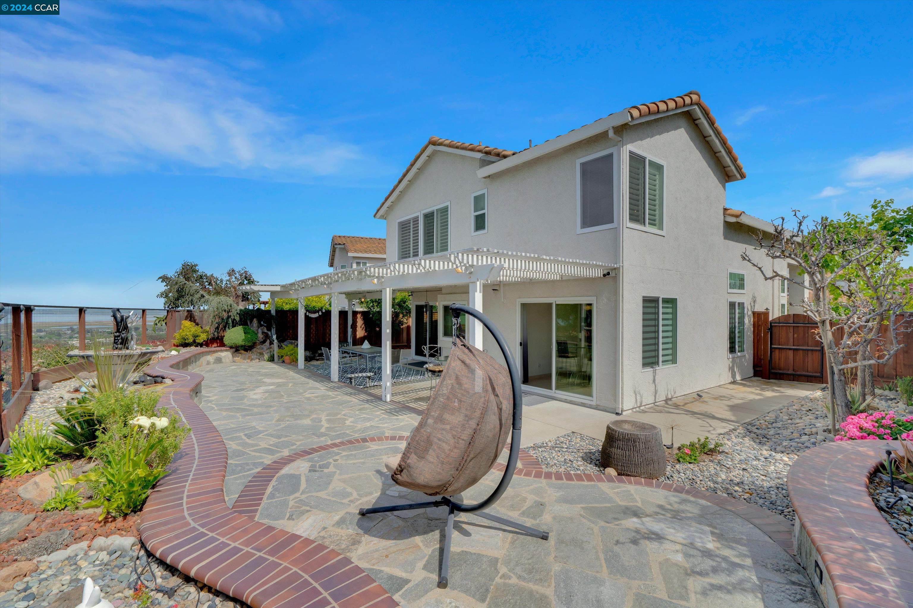 Detail Gallery Image 1 of 42 For 2024 Rapallo Way, Bay Point,  CA 94565 - 4 Beds | 2/1 Baths