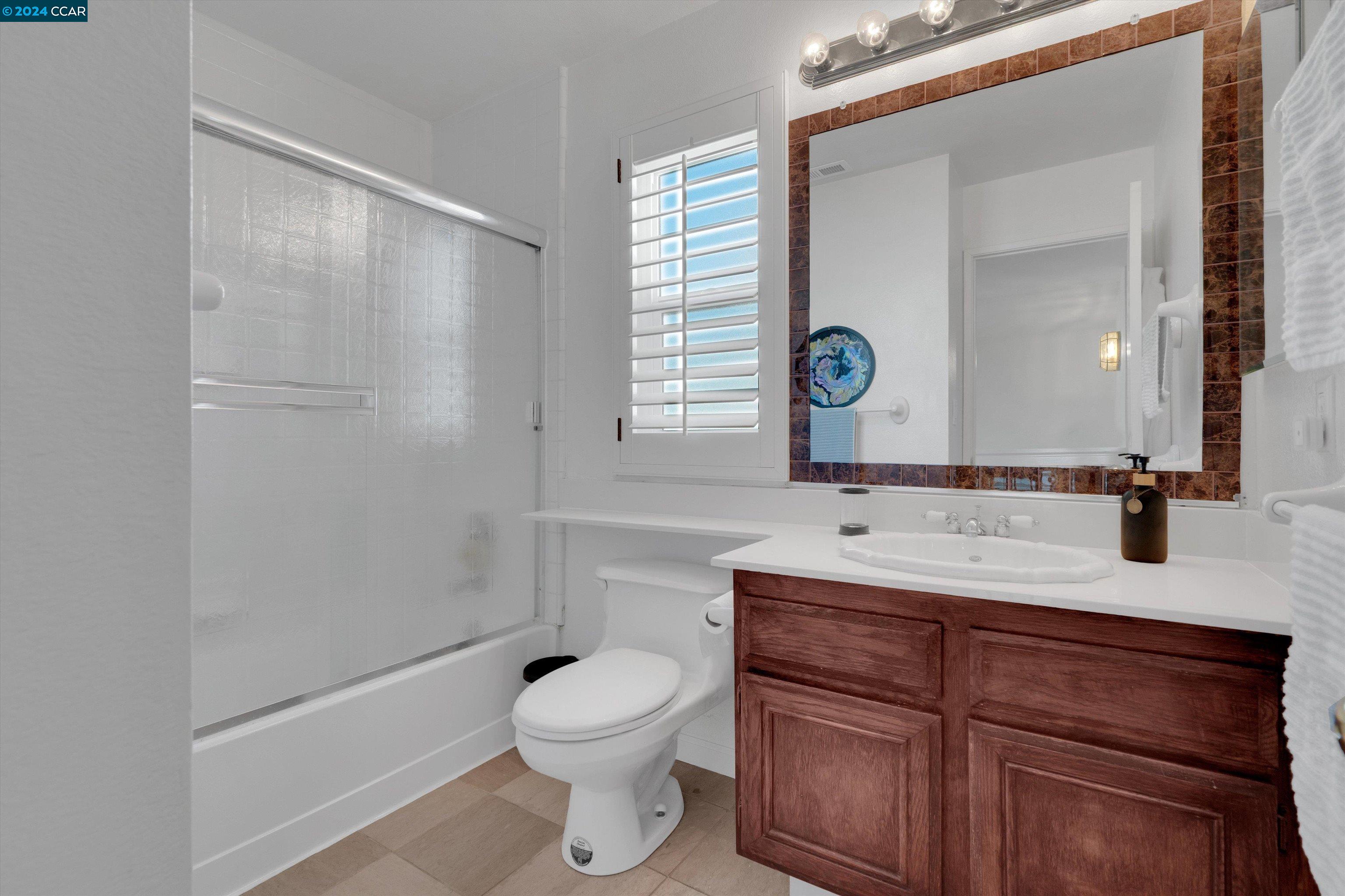 Detail Gallery Image 30 of 42 For 2024 Rapallo Way, Bay Point,  CA 94565 - 4 Beds | 2/1 Baths