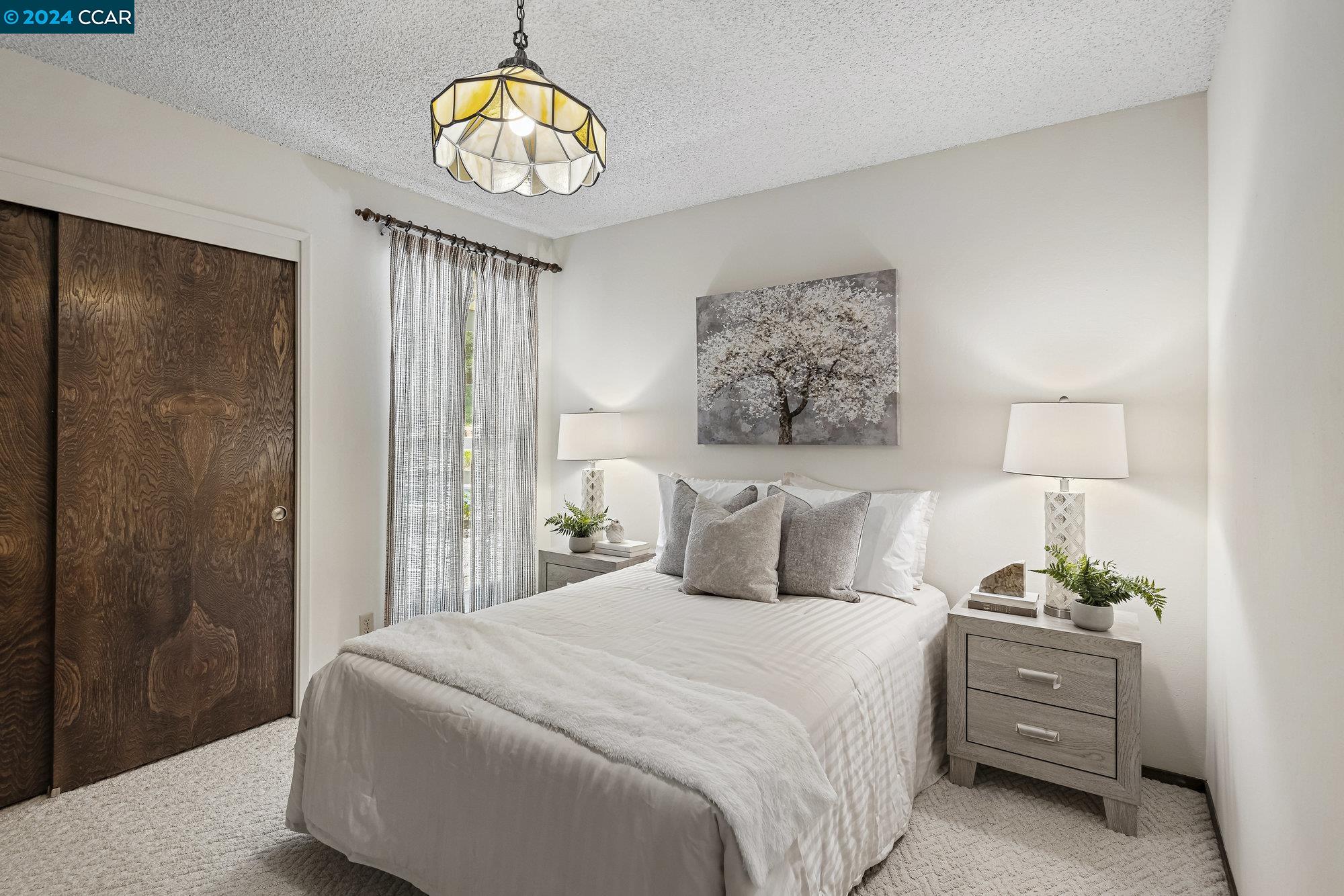 Detail Gallery Image 22 of 41 For 143 Camino Pablo, Orinda,  CA 94563 - 4 Beds | 2/1 Baths