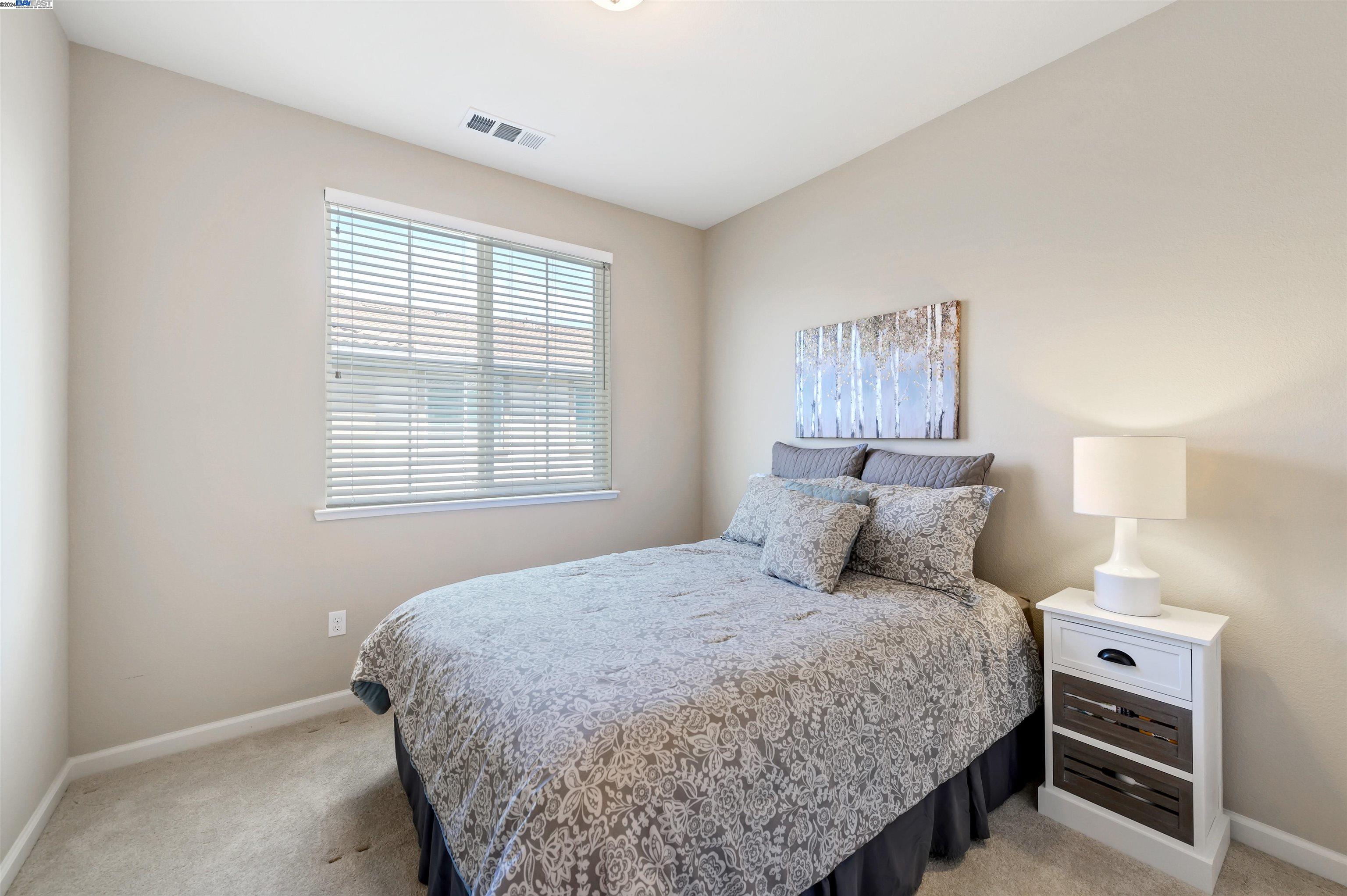 Detail Gallery Image 22 of 32 For 862 Cole Cmn, Livermore,  CA 94551 - 4 Beds | 3/1 Baths