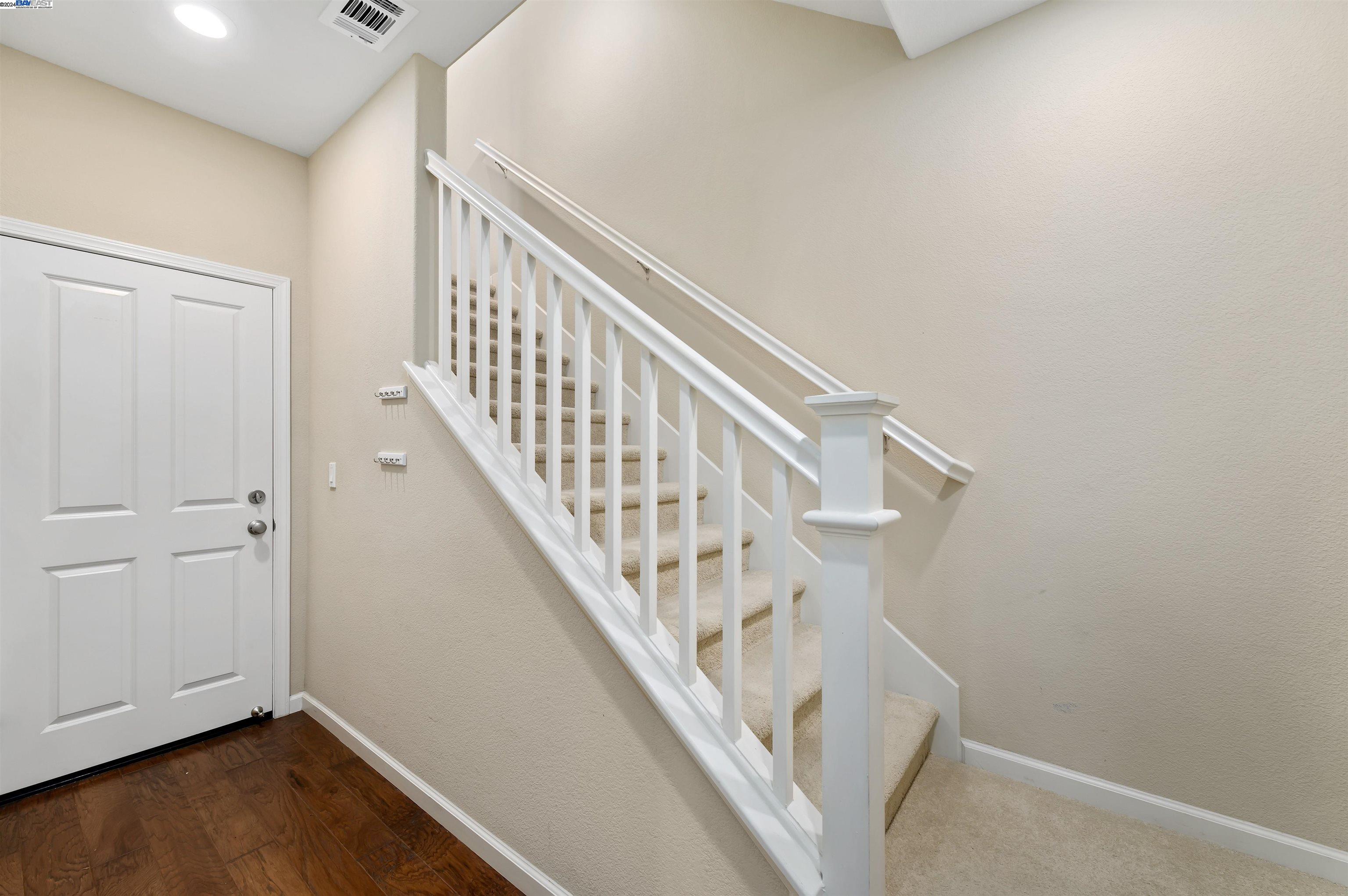 Detail Gallery Image 24 of 32 For 862 Cole Cmn, Livermore,  CA 94551 - 4 Beds | 3/1 Baths
