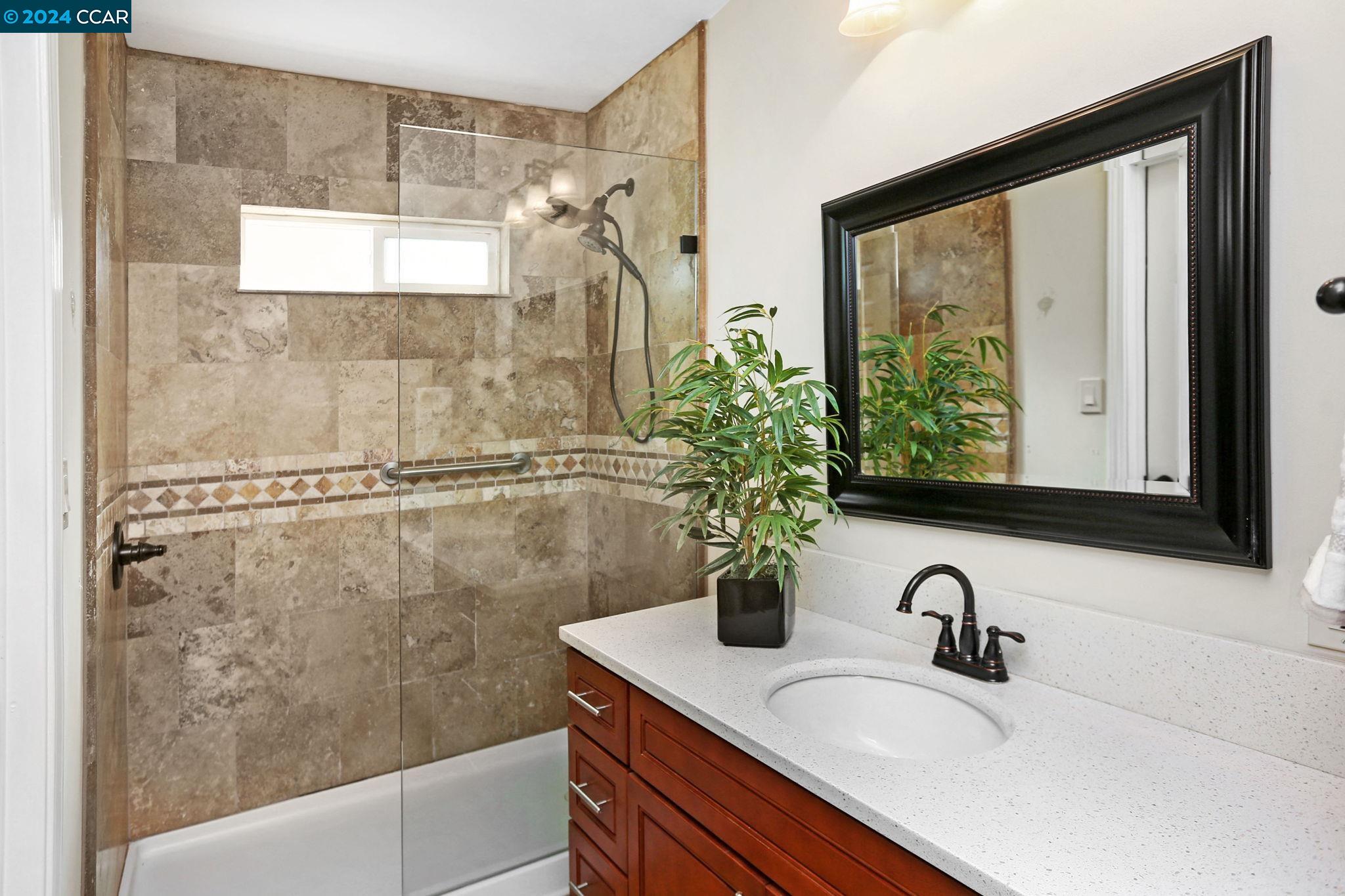 Detail Gallery Image 22 of 40 For 1300 Rosemary Lane, Concord,  CA 94518 - 3 Beds | 1 Baths
