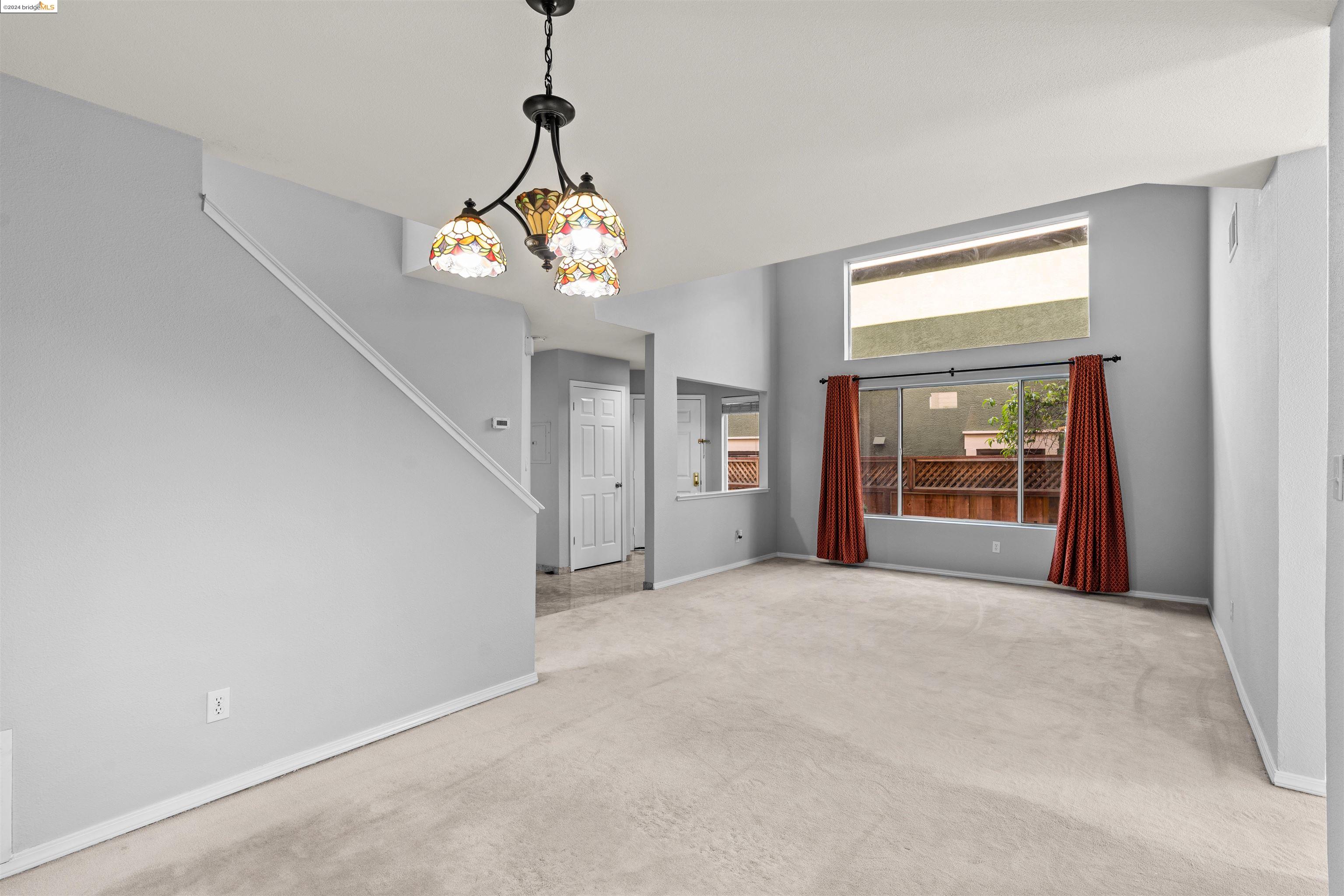 Detail Gallery Image 12 of 42 For 2785 Parkway Dr, Martinez,  CA 94553 - 4 Beds | 2/1 Baths