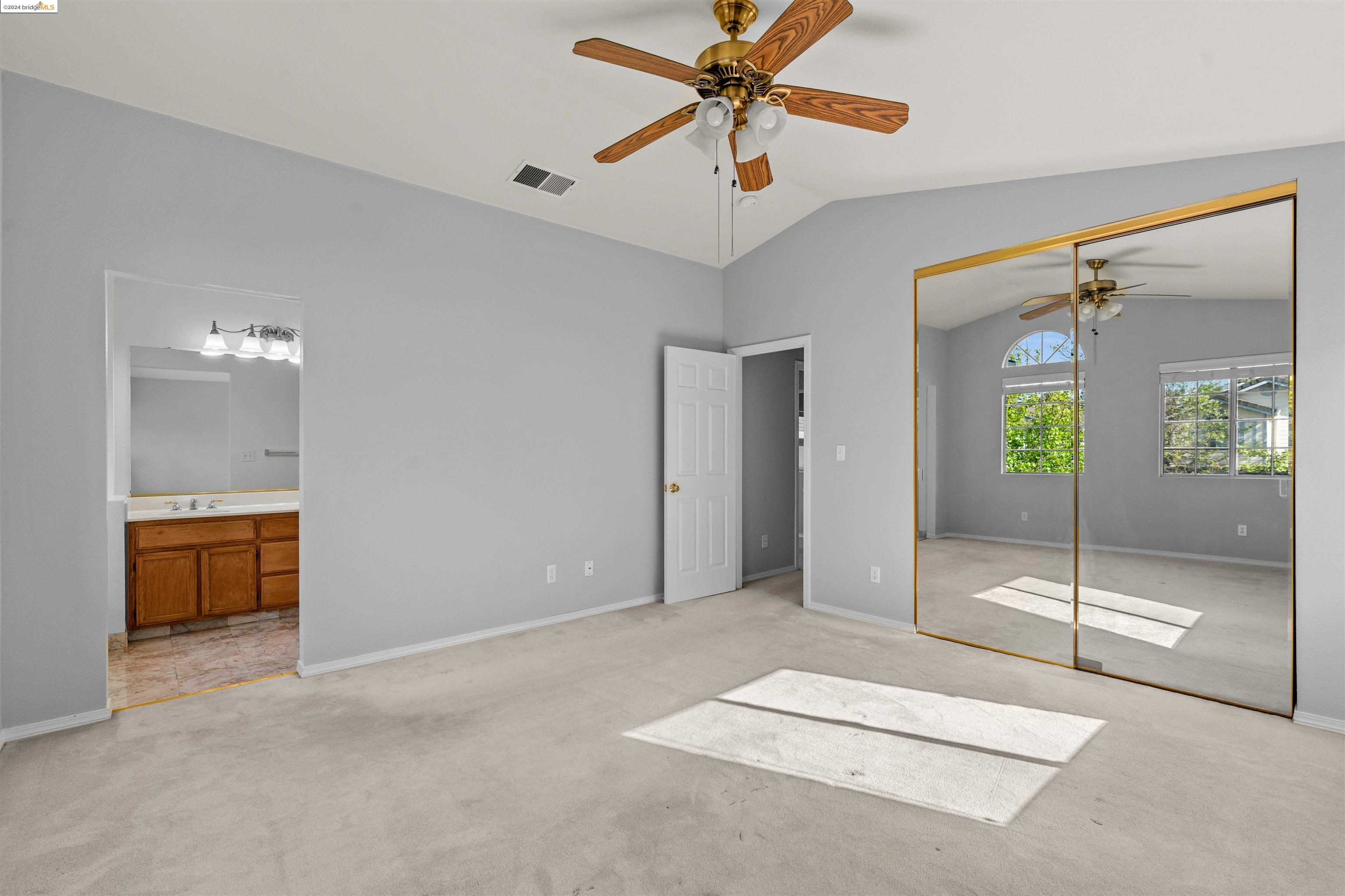 Detail Gallery Image 20 of 42 For 2785 Parkway Dr, Martinez,  CA 94553 - 4 Beds | 2/1 Baths