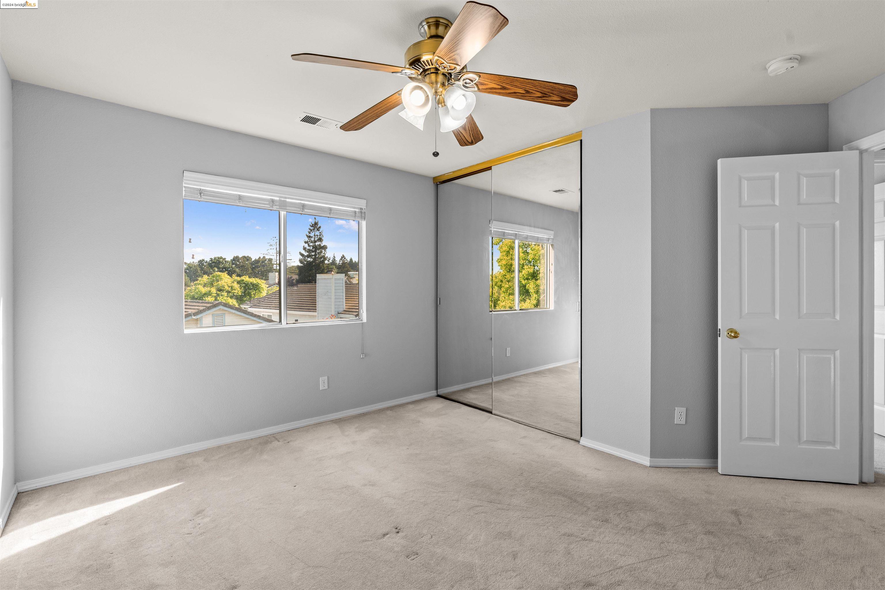 Detail Gallery Image 27 of 42 For 2785 Parkway Dr, Martinez,  CA 94553 - 4 Beds | 2/1 Baths