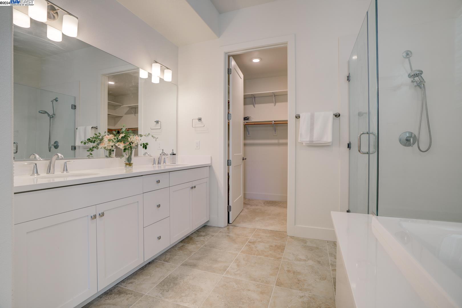 Detail Gallery Image 17 of 41 For 45249 Electric Ter #302,  Fremont,  CA 94539 - 3 Beds | 2/1 Baths