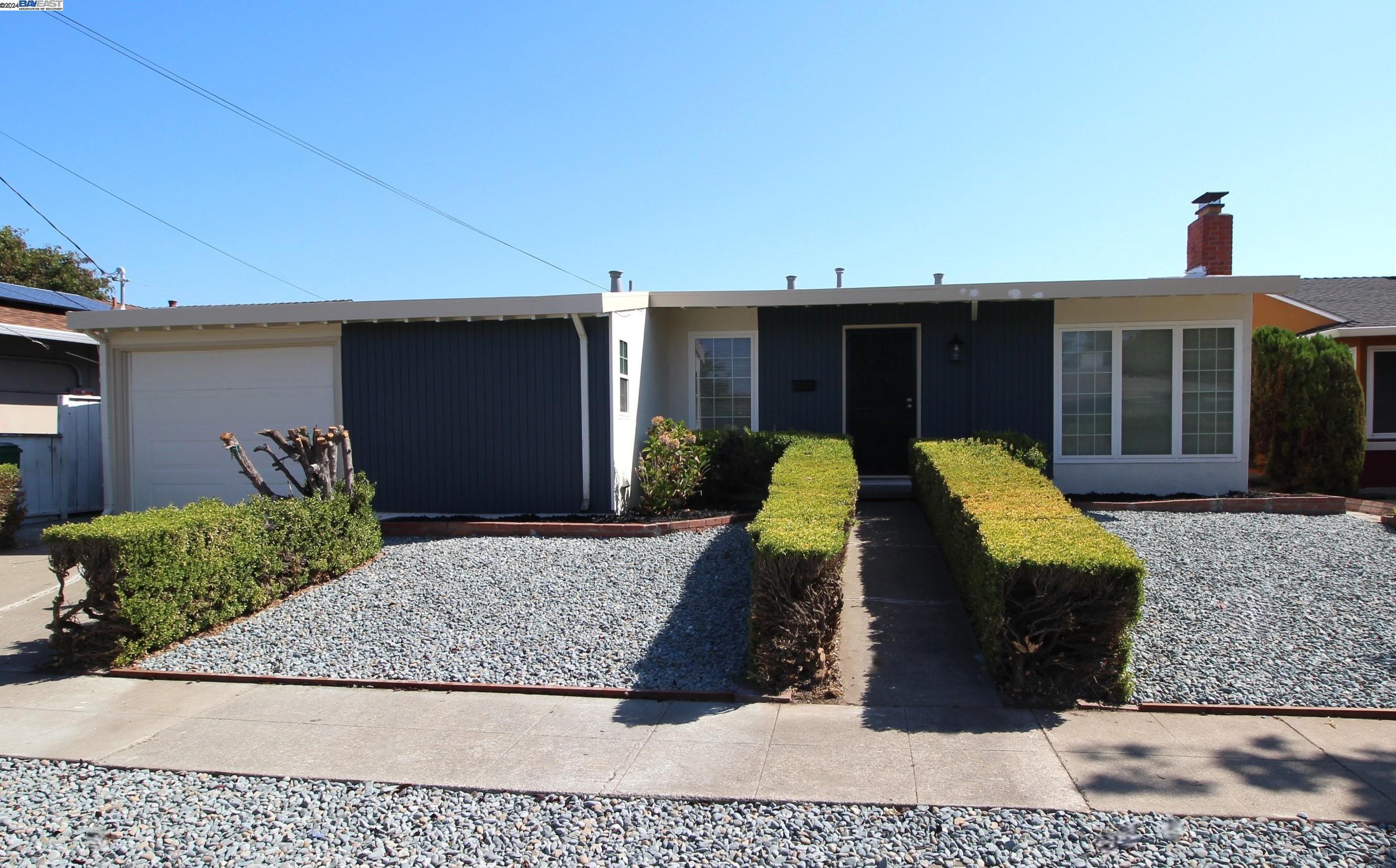 Detail Gallery Image 1 of 1 For 24878 Broadmore Ave, Hayward,  CA 94544 - 3 Beds | 2 Baths