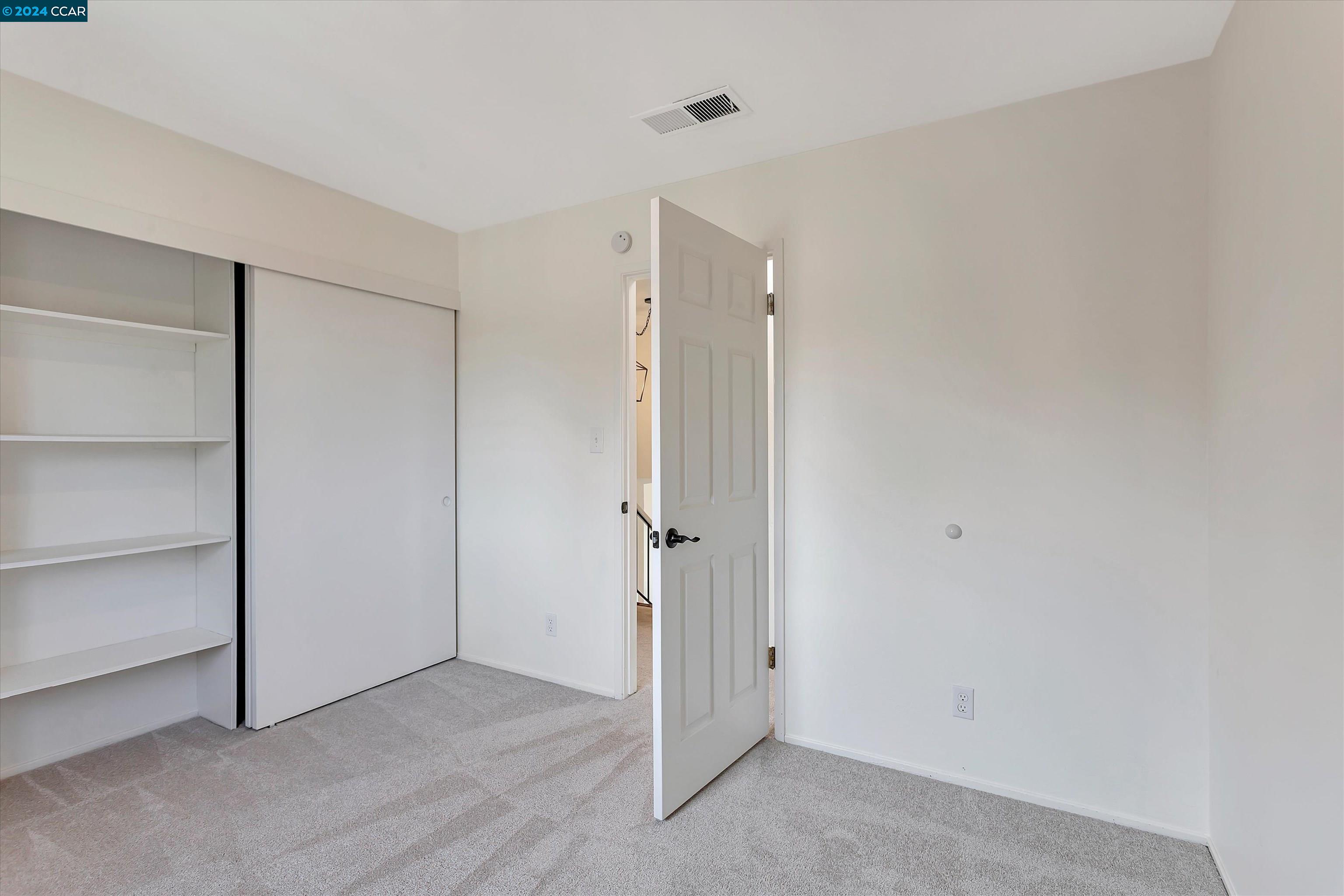 Detail Gallery Image 20 of 34 For 5345 Meadow Wood Pl, Concord,  CA 94521 - 4 Beds | 2/1 Baths