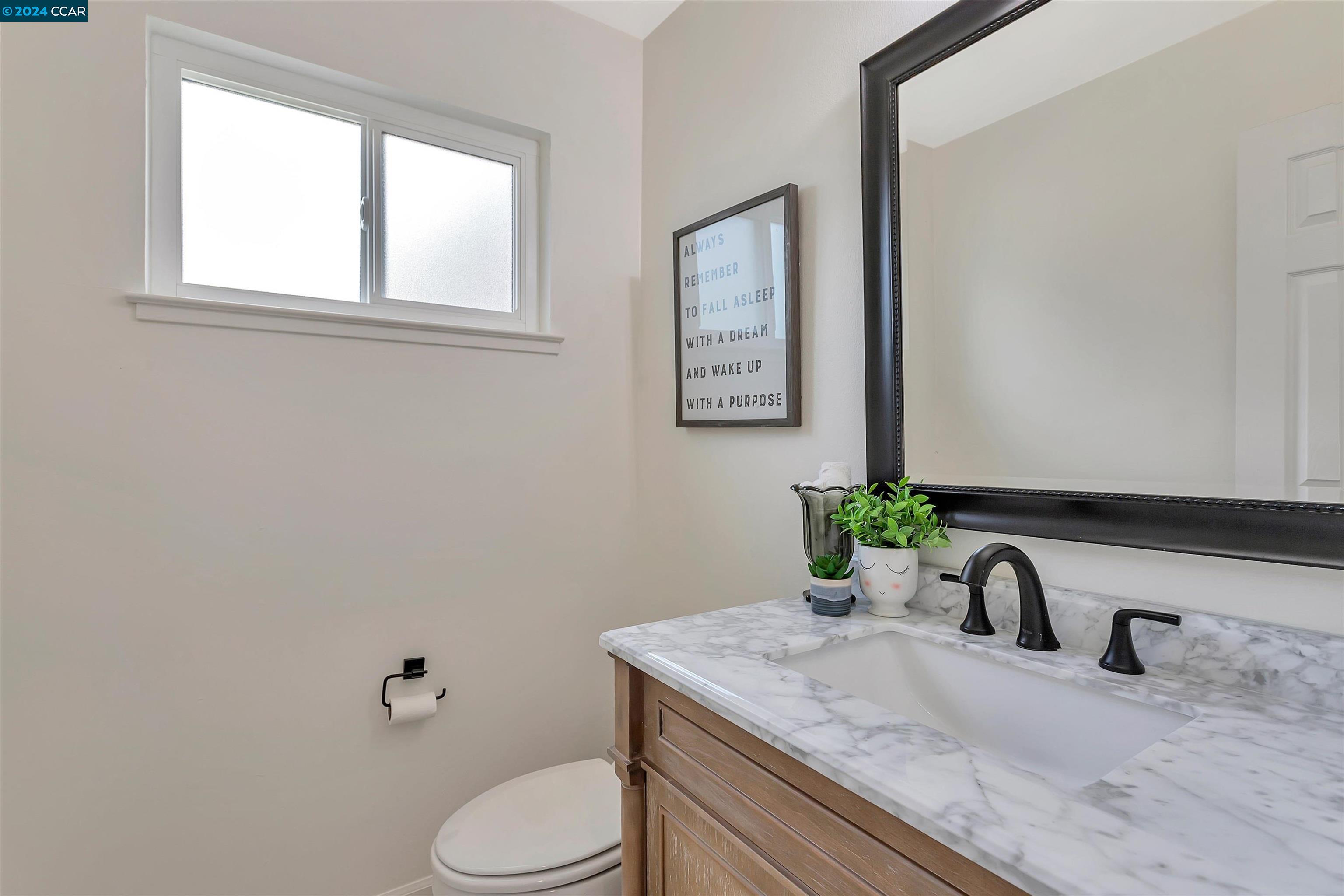Detail Gallery Image 26 of 34 For 5345 Meadow Wood Pl, Concord,  CA 94521 - 4 Beds | 2/1 Baths