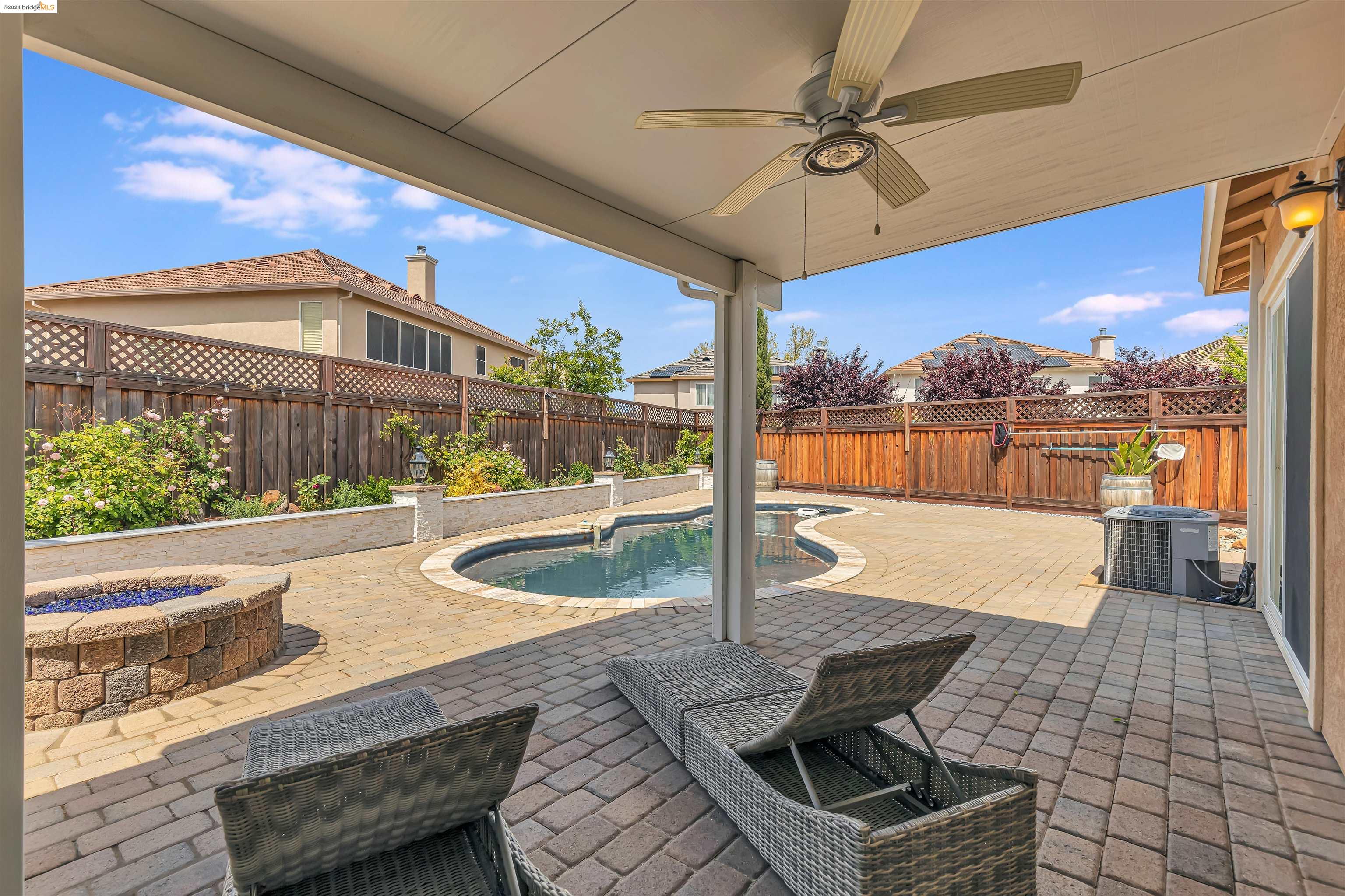 Detail Gallery Image 40 of 48 For 1755 Hummingbird Way, Tracy,  CA 95376 - 3 Beds | 2/1 Baths
