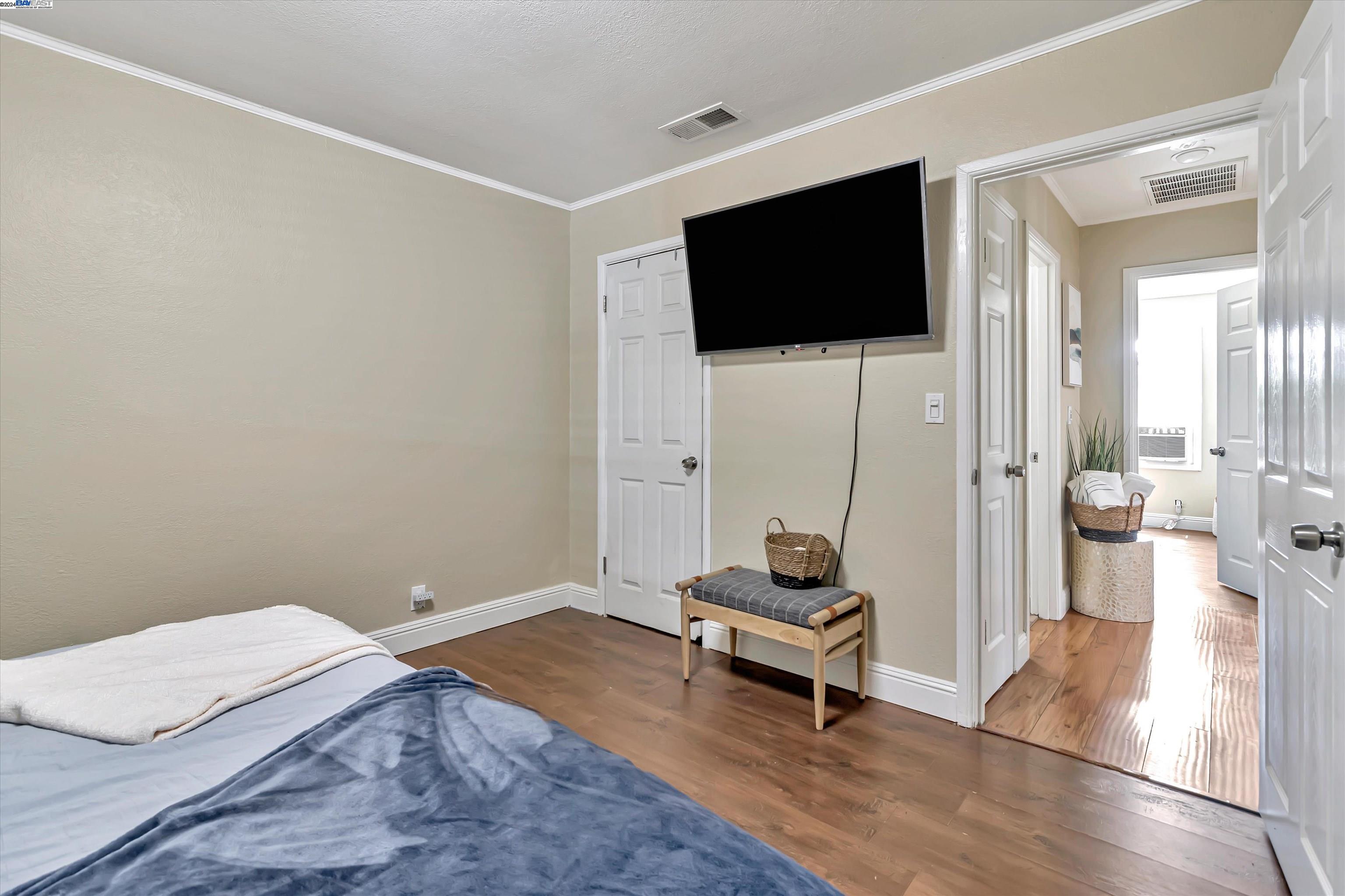 Detail Gallery Image 23 of 34 For 16 Foster Ct, Oakland,  CA 94603 - 3 Beds | 2 Baths