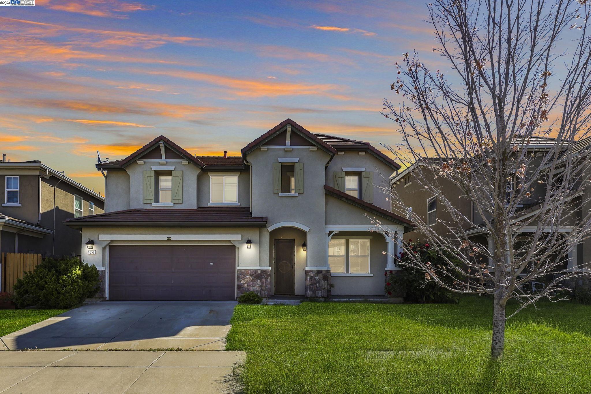 Detail Gallery Image 1 of 46 For 4556 Foxcatcher Way, Stockton,  CA 95212 - 5 Beds | 2/1 Baths