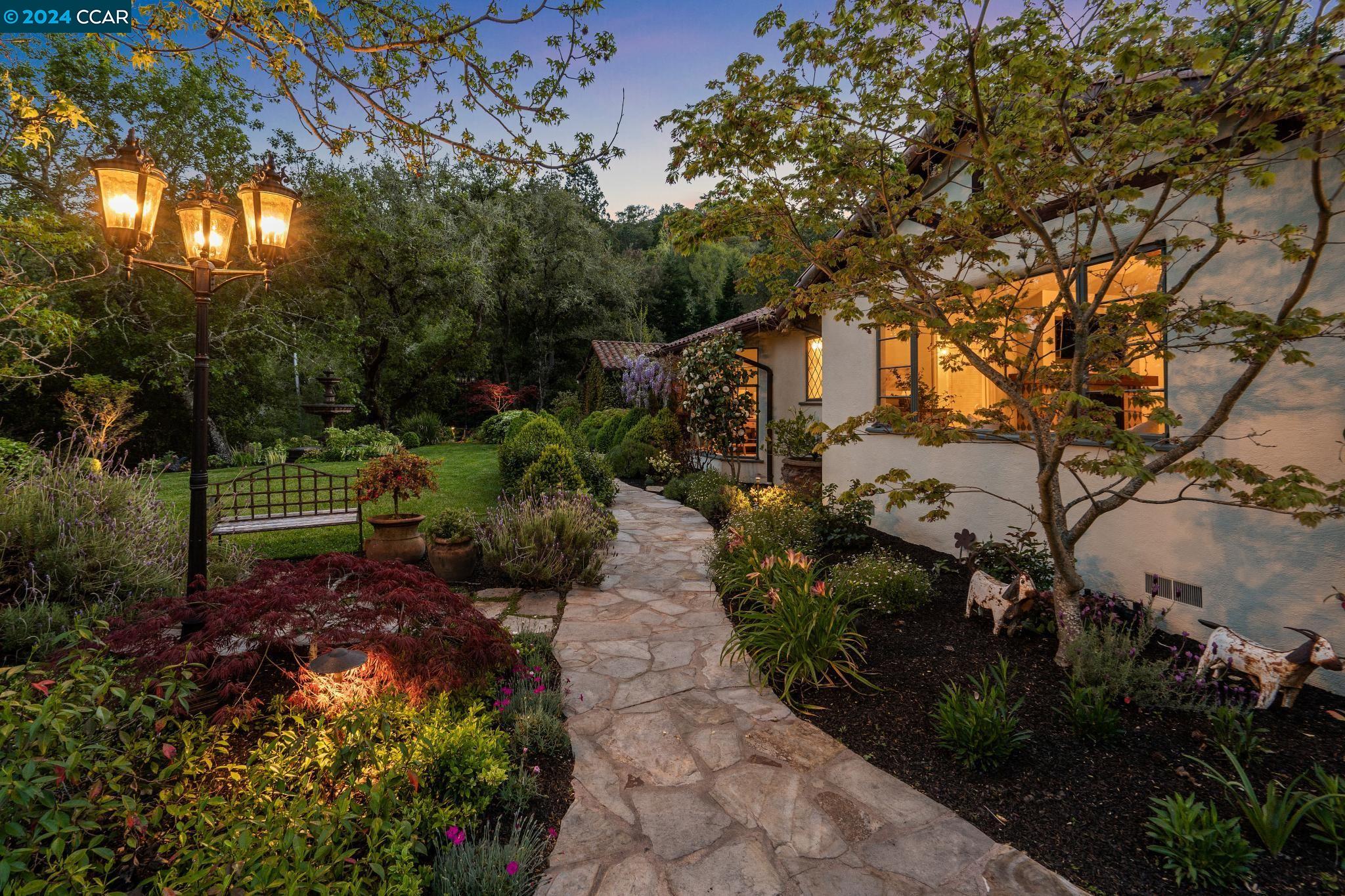 Detail Gallery Image 50 of 58 For 93 Tarry Ln, Orinda,  CA 94563 - 3 Beds | 2/1 Baths